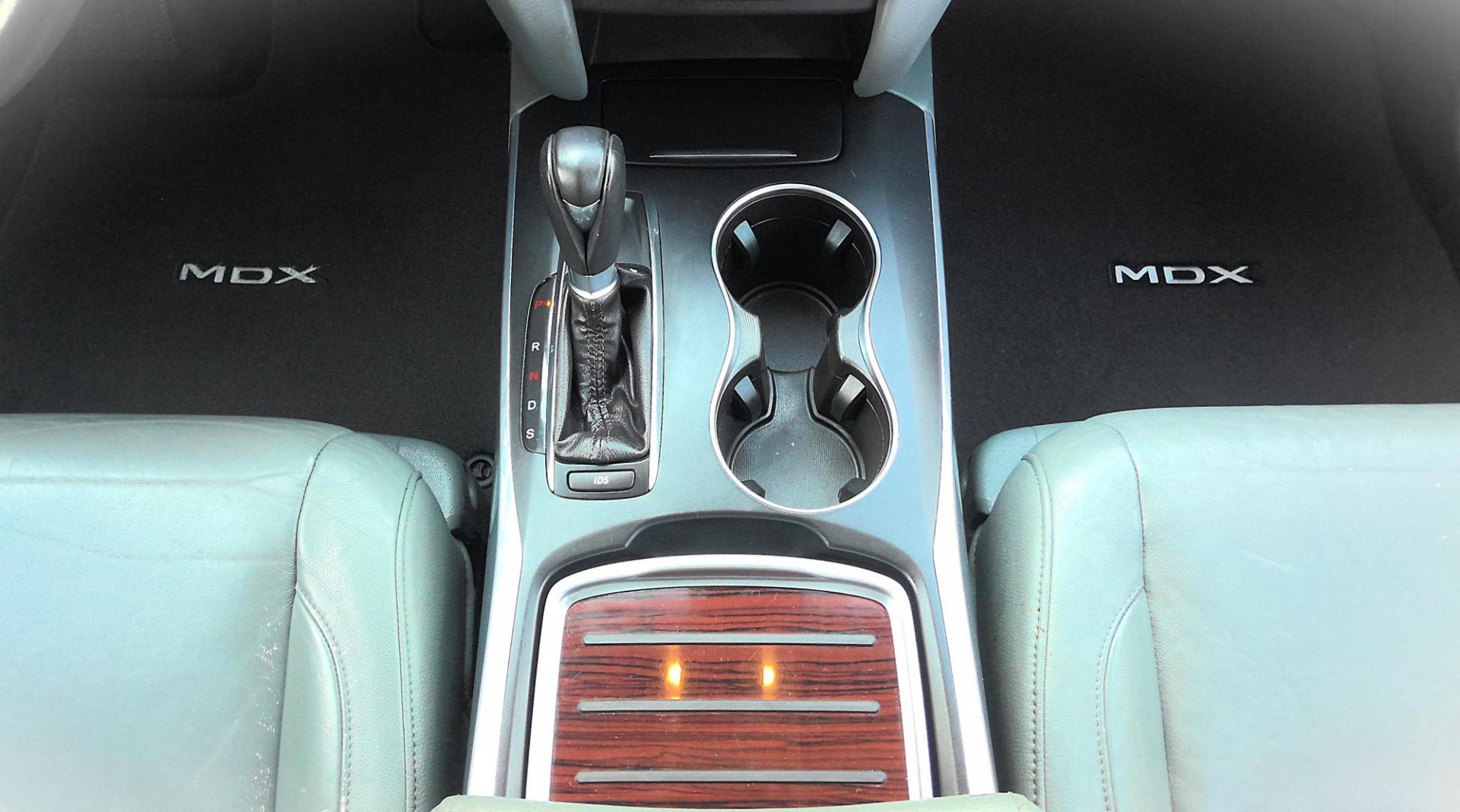 2014 GREEN Acura MDX SH-AWD 6-Spd AT w/Tech Package (5FRYD4H40EB) with an 3.5L V6 SOHC 24V engine, 6-Speed Automatic transmission, located at 502 S. Riverside Avenue, Medford, OR, 97501, (541) 773-3136, 42.322803, -122.867477 - Photo#14