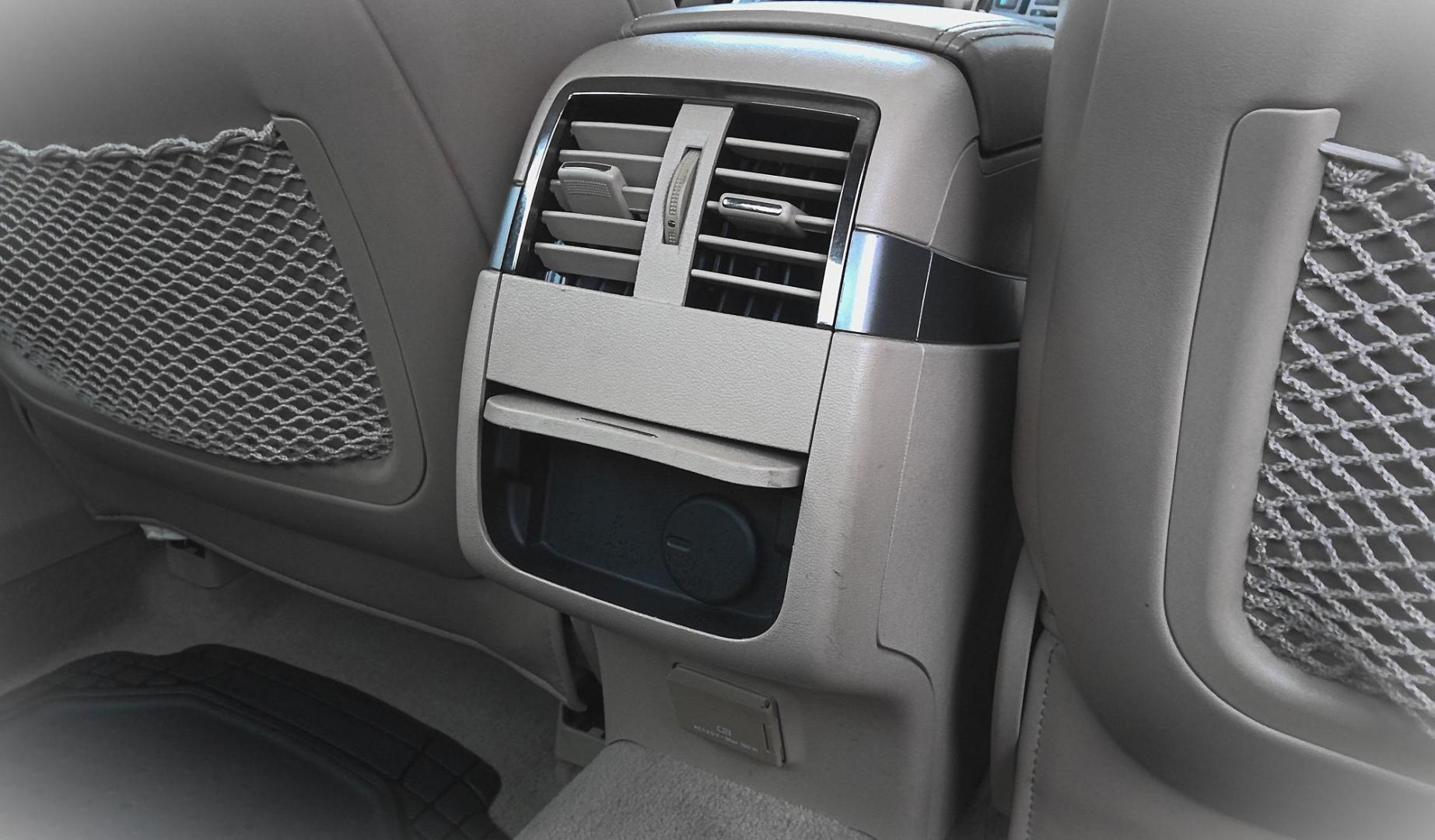 2011 RED Buick LaCrosse CXS (1G4GE5ED0BF) with an 3.6L V6 DOHC 24V engine, 6-Speed Automatic Overdrive transmission, located at 502 S. Riverside Avenue, Medford, OR, 97501, (541) 773-3136, 42.322803, -122.867477 - Photo#8