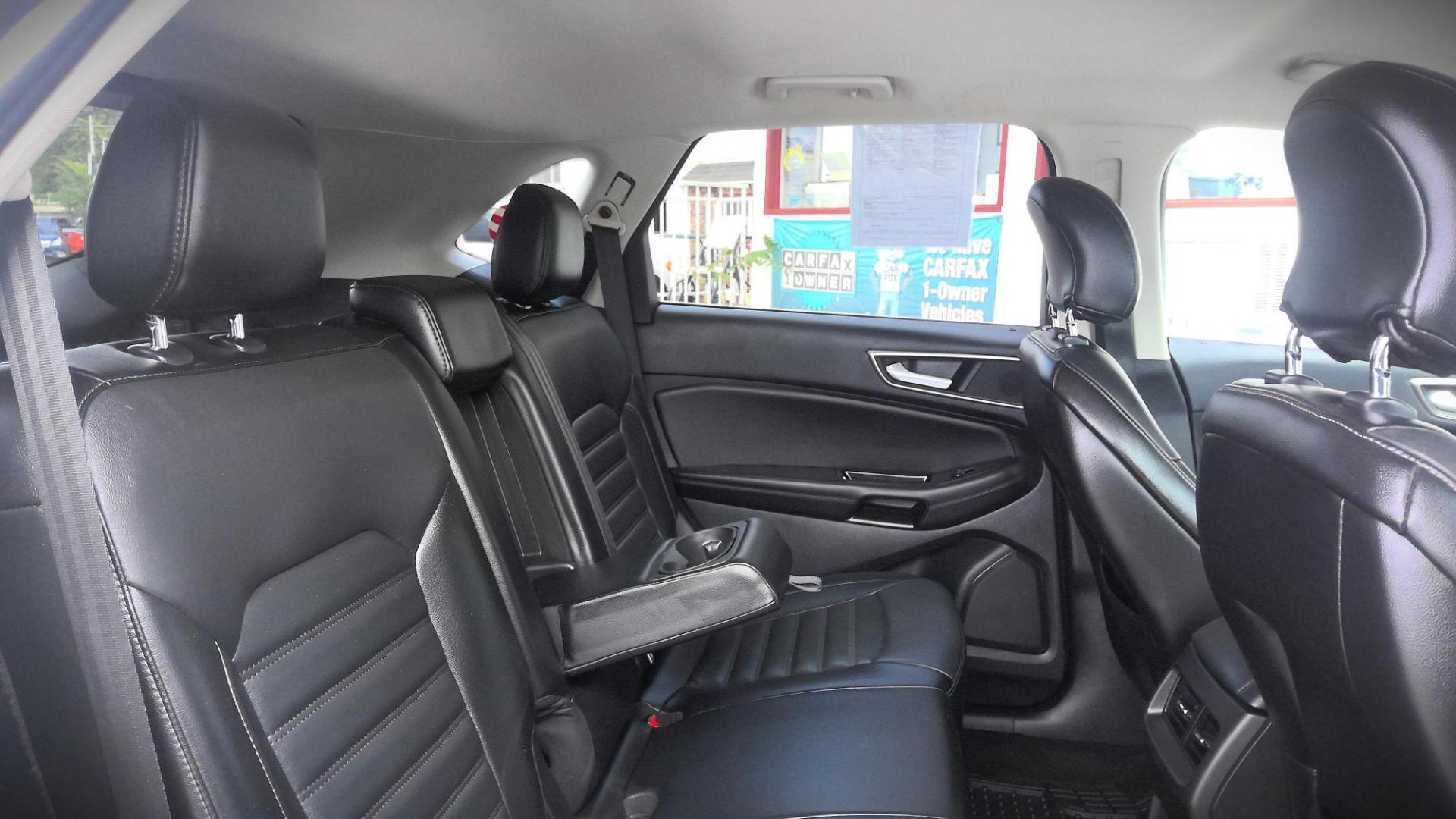 2015 SILVER Ford Edge SEL AWD (2FMTK4J9XFB) with an 2.0L L4 DOHC 16V engine, 6-Speed Automatic transmission, located at 502 S. Riverside Avenue, Medford, OR, 97501, (541) 773-3136, 42.322803, -122.867477 - Photo#7