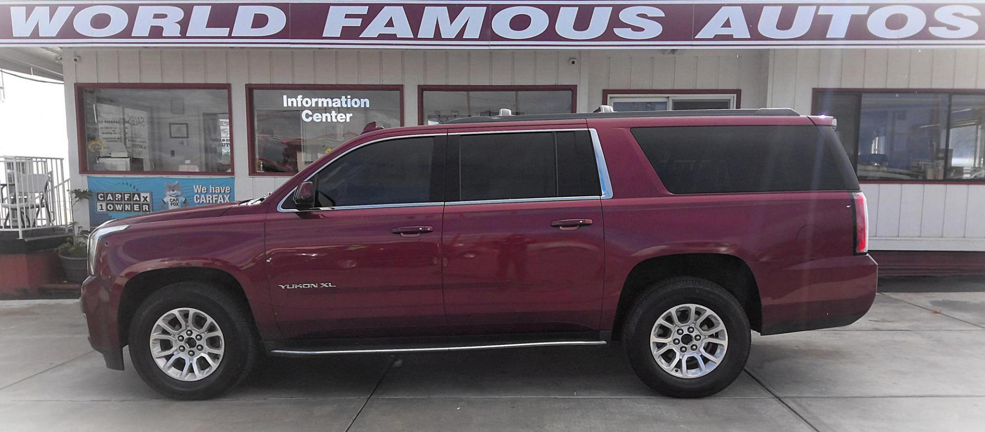 2018 RED GMC Yukon XL SLT 4WD (1GKS2GKC6JR) with an 5.3L V8 OHV 16V engine, 6A transmission, located at 502 S. Riverside Avenue, Medford, OR, 97501, (541) 773-3136, 42.322803, -122.867477 - Photo#0