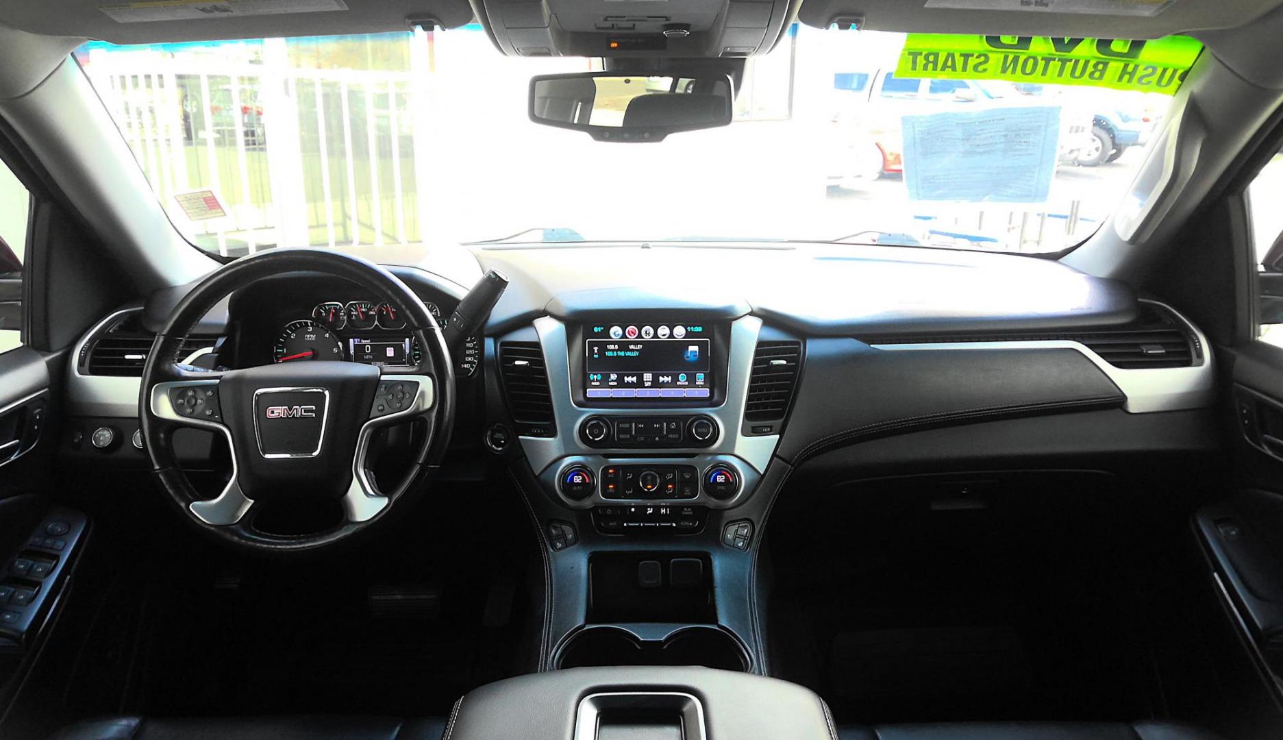 2018 RED GMC Yukon XL SLT 4WD (1GKS2GKC6JR) with an 5.3L V8 OHV 16V engine, 6A transmission, located at 502 S. Riverside Avenue, Medford, OR, 97501, (541) 773-3136, 42.322803, -122.867477 - Photo#13