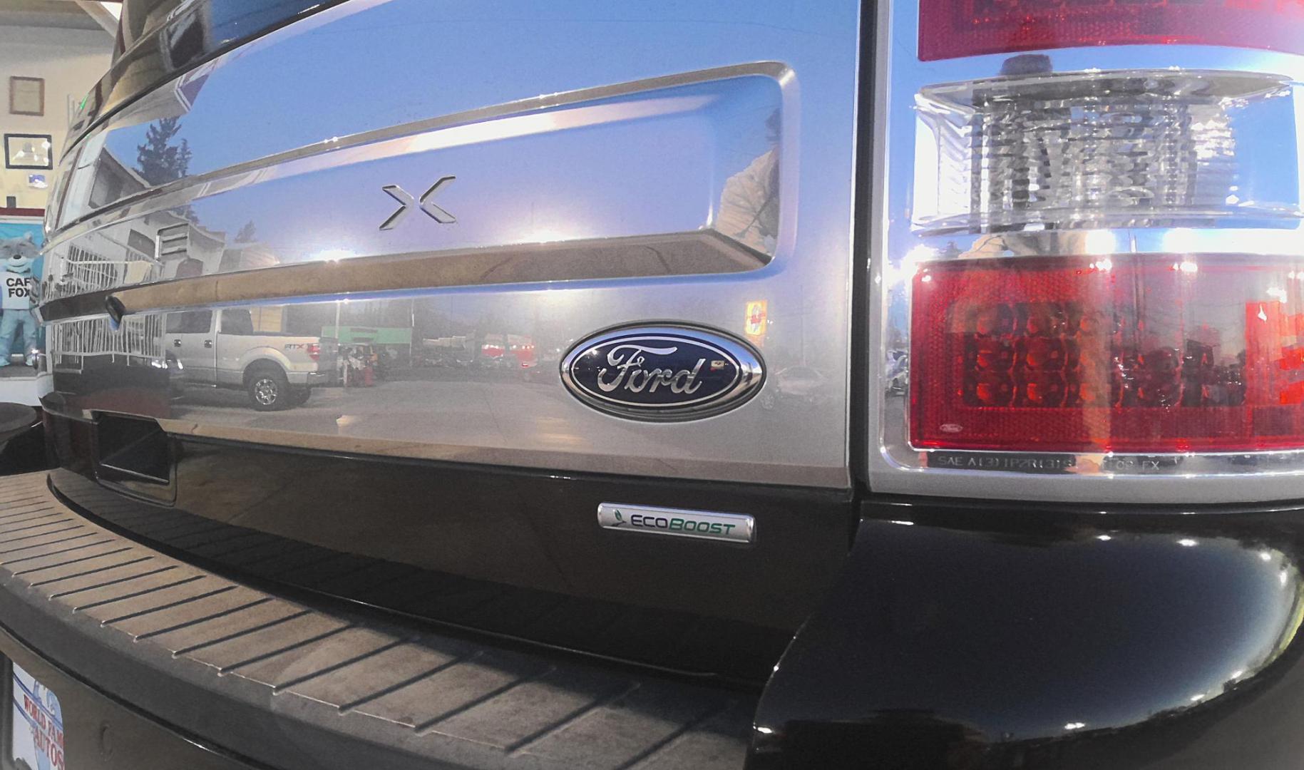 2014 BLACK Ford Flex Limited AWD w/EcoBoost (2FMHK6DT2EB) with an 3.5L V6 DOHC 24V engine, 6-Speed Automatic Overdrive transmission, located at 502 S. Riverside Avenue, Medford, OR, 97501, (541) 773-3136, 42.322803, -122.867477 - Photo#3