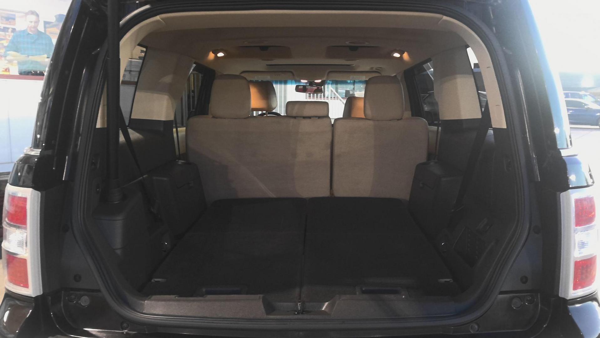 2014 BLACK Ford Flex Limited AWD w/EcoBoost (2FMHK6DT2EB) with an 3.5L V6 DOHC 24V engine, 6-Speed Automatic Overdrive transmission, located at 502 S. Riverside Avenue, Medford, OR, 97501, (541) 773-3136, 42.322803, -122.867477 - Photo#7