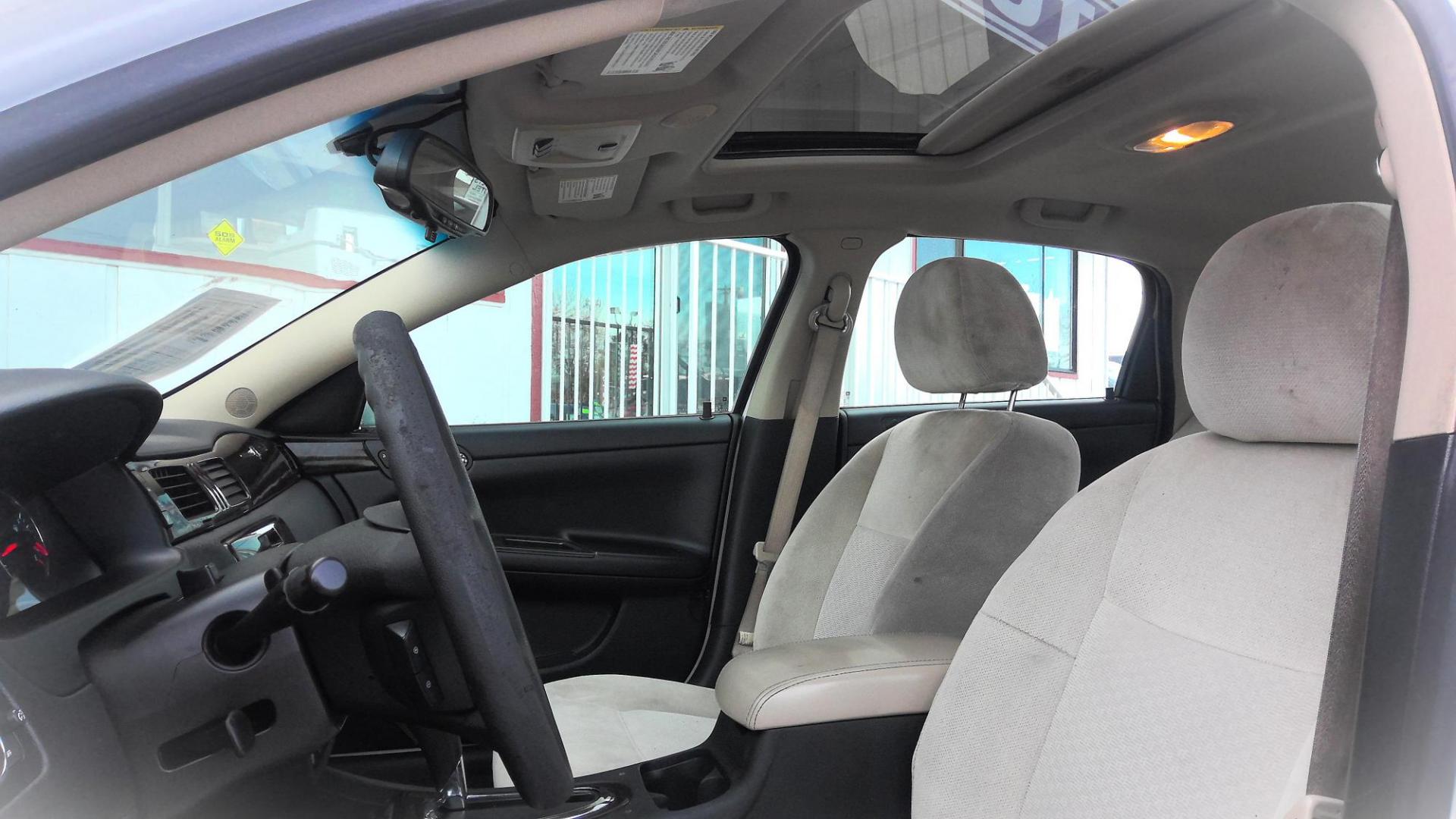 2015 WHITE Chevrolet Impala Limited LT (2G1WB5E34F1) with an 3.6L V6 DOHC 16V FFV engine, 6-Speed Automatic transmission, located at 502 S. Riverside Avenue, Medford, OR, 97501, (541) 773-3136, 42.322803, -122.867477 - Photo#9