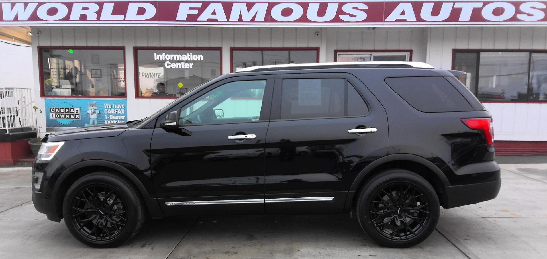 2017 BLACK Ford Explorer Limited 4WD (1FM5K8F87HG) with an 3.5L V6 DOHC 24V engine, 6A transmission, located at 502 S. Riverside Avenue, Medford, OR, 97501, (541) 773-3136, 42.322803, -122.867477 - Photo#0