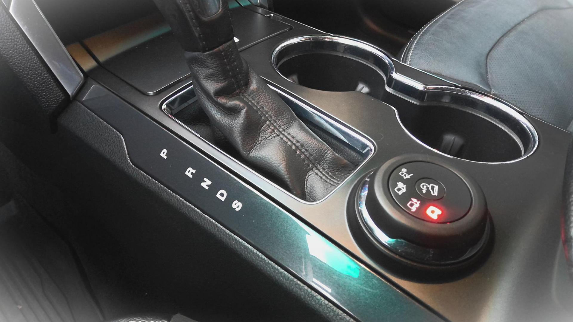 2017 BLACK Ford Explorer Limited 4WD (1FM5K8F87HG) with an 3.5L V6 DOHC 24V engine, 6A transmission, located at 502 S. Riverside Avenue, Medford, OR, 97501, (541) 773-3136, 42.322803, -122.867477 - Photo#14