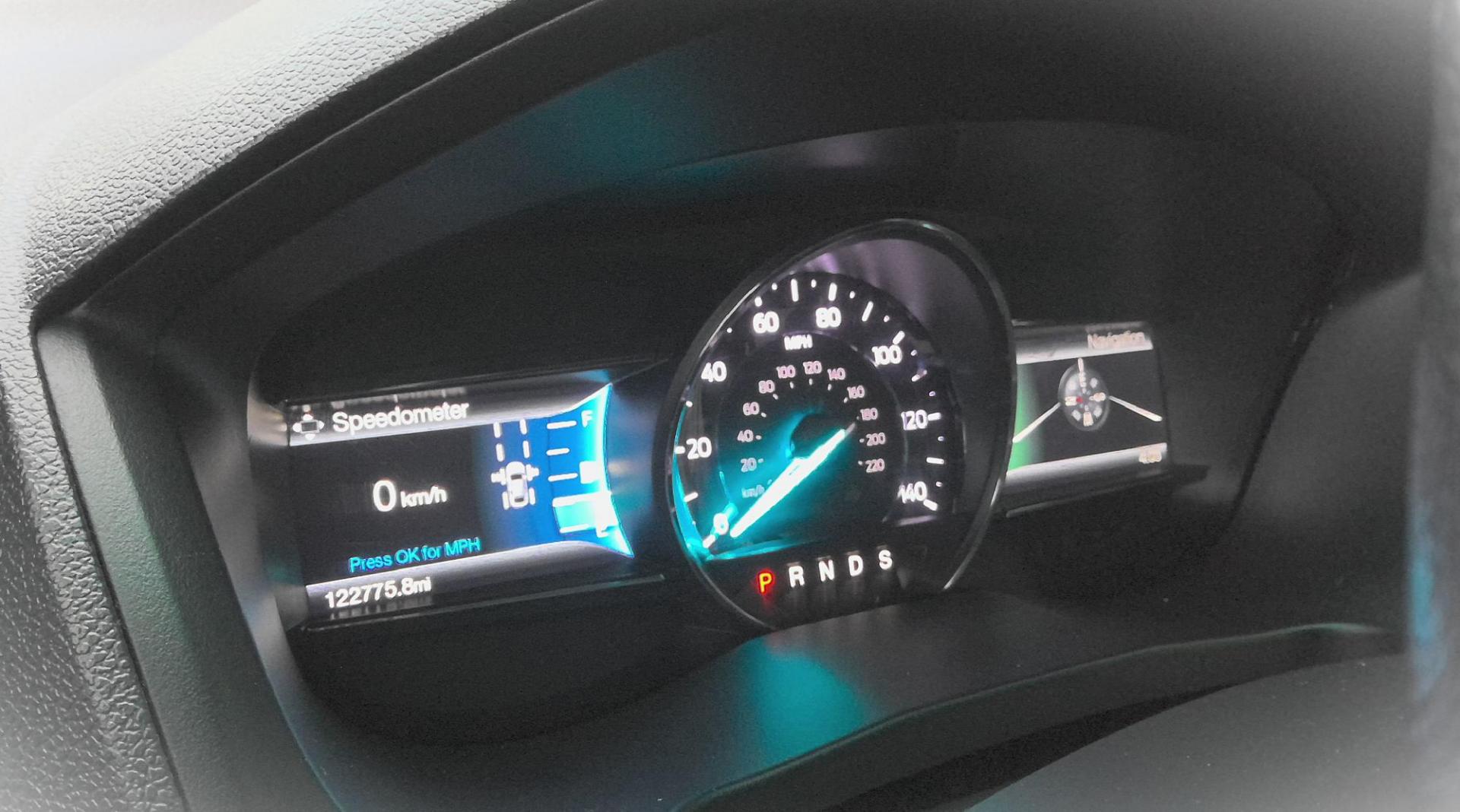 2017 BLACK Ford Explorer Limited 4WD (1FM5K8F87HG) with an 3.5L V6 DOHC 24V engine, 6A transmission, located at 502 S. Riverside Avenue, Medford, OR, 97501, (541) 773-3136, 42.322803, -122.867477 - Photo#17