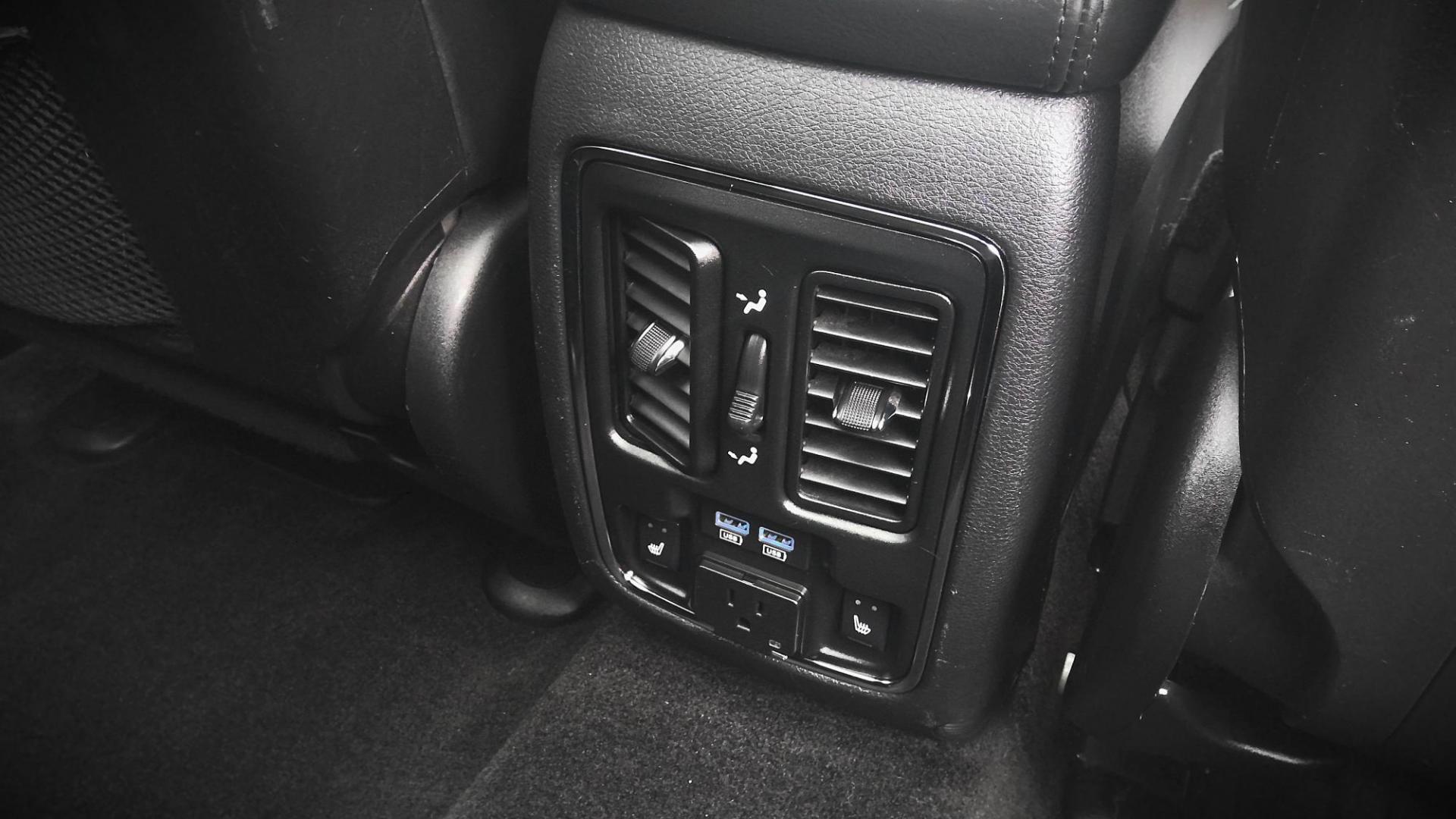 2017 BLACK Jeep Grand Cherokee Summit 4WD (1C4RJFJT6HC) with an 5.7L V8 OHV 16V engine, 8A transmission, located at 502 S. Riverside Avenue, Medford, OR, 97501, (541) 773-3136, 42.322803, -122.867477 - Photo#10