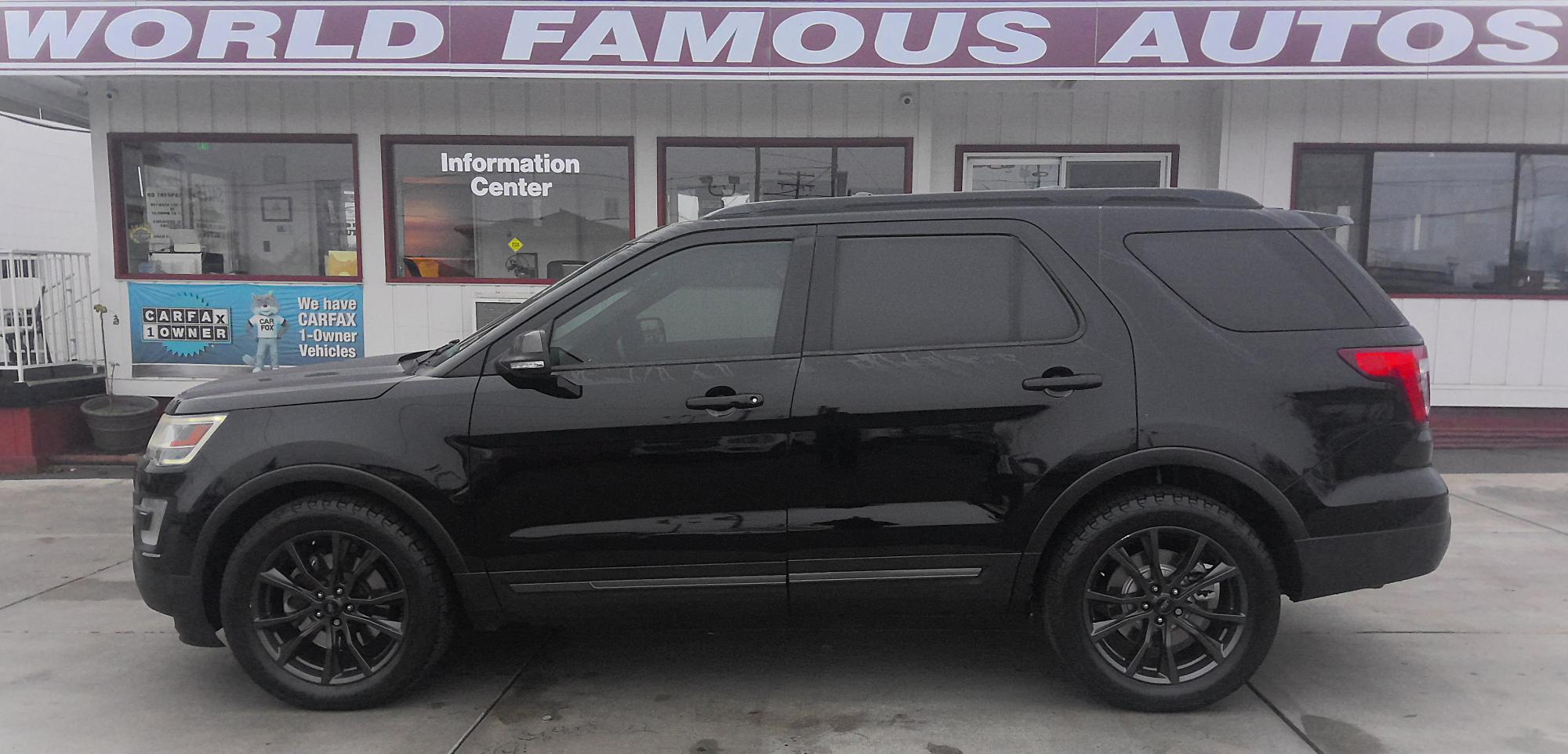 photo of 2017 Ford Explorer XLT 4WD