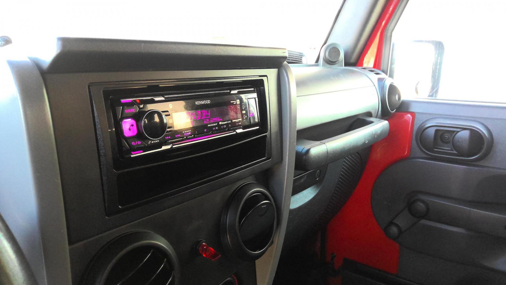 2010 RED Jeep Wrangler Sport 4WD (1J4AA2D14AL) with an 3.8L V6 OHV 12V engine, located at 502 S. Riverside Avenue, Medford, OR, 97501, (541) 773-3136, 42.322803, -122.867477 - Photo#8