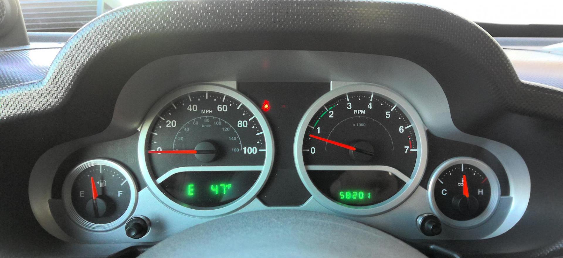 2010 RED Jeep Wrangler Sport 4WD (1J4AA2D14AL) with an 3.8L V6 OHV 12V engine, located at 502 S. Riverside Avenue, Medford, OR, 97501, (541) 773-3136, 42.322803, -122.867477 - Photo#9