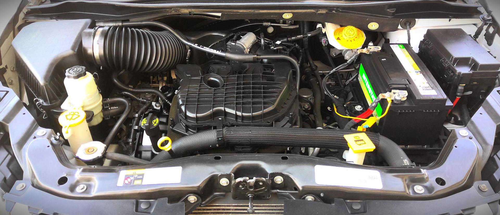 2017 WHITE Dodge Grand Caravan GT (2C4RDGEG8HR) with an 3.6L V6 DOHC 24V engine, 6A transmission, located at 502 S. Riverside Avenue, Medford, OR, 97501, (541) 773-3136, 42.322803, -122.867477 - Photo#17