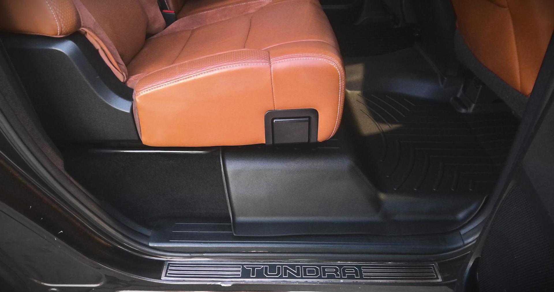 2021 BROWN Toyota Tundra Platinum CrewMax 5.7L 4WD (5TFAY5F17MX) with an 5.7L V8 DOHC 32V engine, 6A transmission, located at 502 S. Riverside Avenue, Medford, OR, 97501, (541) 773-3136, 42.322803, -122.867477 - Photo#5