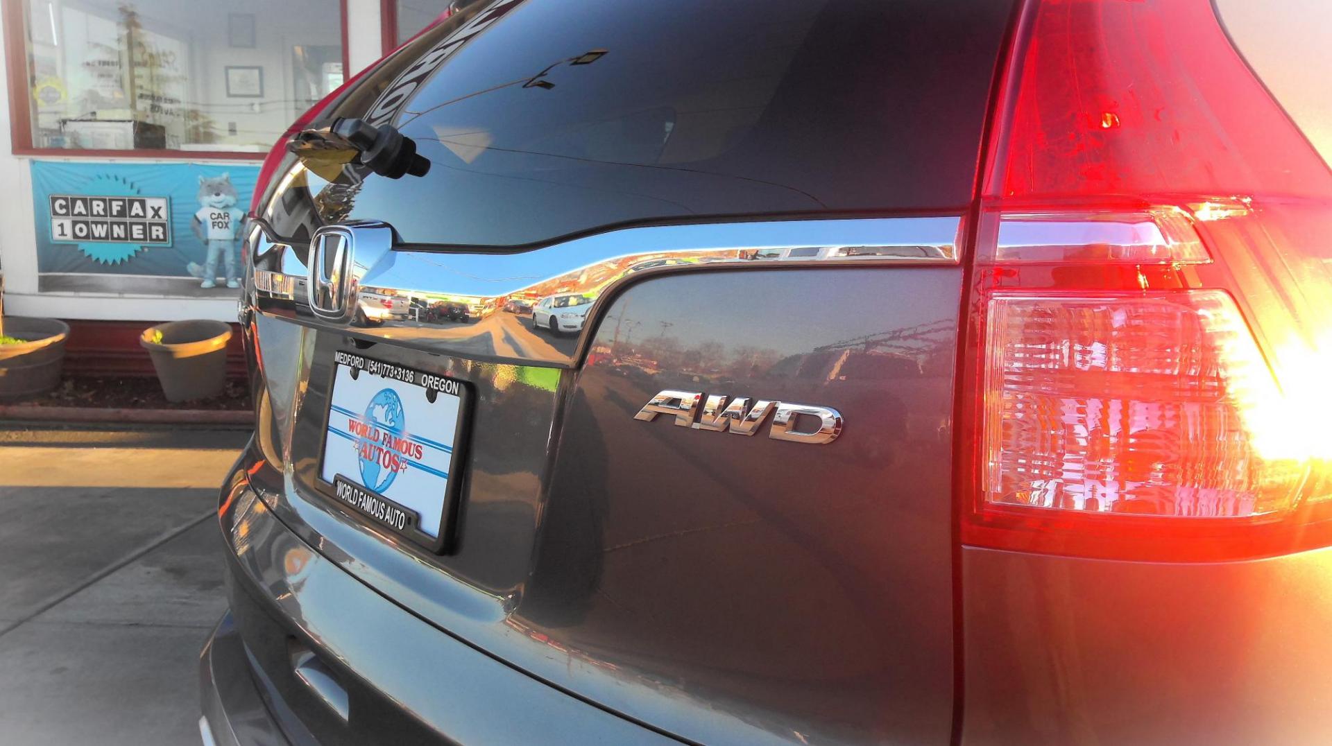 2015 GRAY Honda CR-V EX 4WD (2HKRM4H52FH) with an 2.4L L4 DOHC 16V engine, Continuously Variable Transmission transmission, located at 502 S. Riverside Avenue, Medford, OR, 97501, (541) 773-3136, 42.322803, -122.867477 - Photo#3