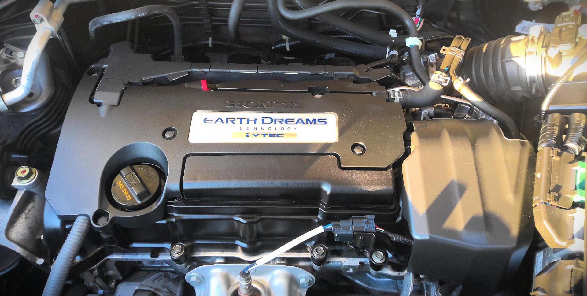 2015 GRAY Honda CR-V EX 4WD (2HKRM4H52FH) with an 2.4L L4 DOHC 16V engine, Continuously Variable Transmission transmission, located at 502 S. Riverside Avenue, Medford, OR, 97501, (541) 773-3136, 42.322803, -122.867477 - Photo#11