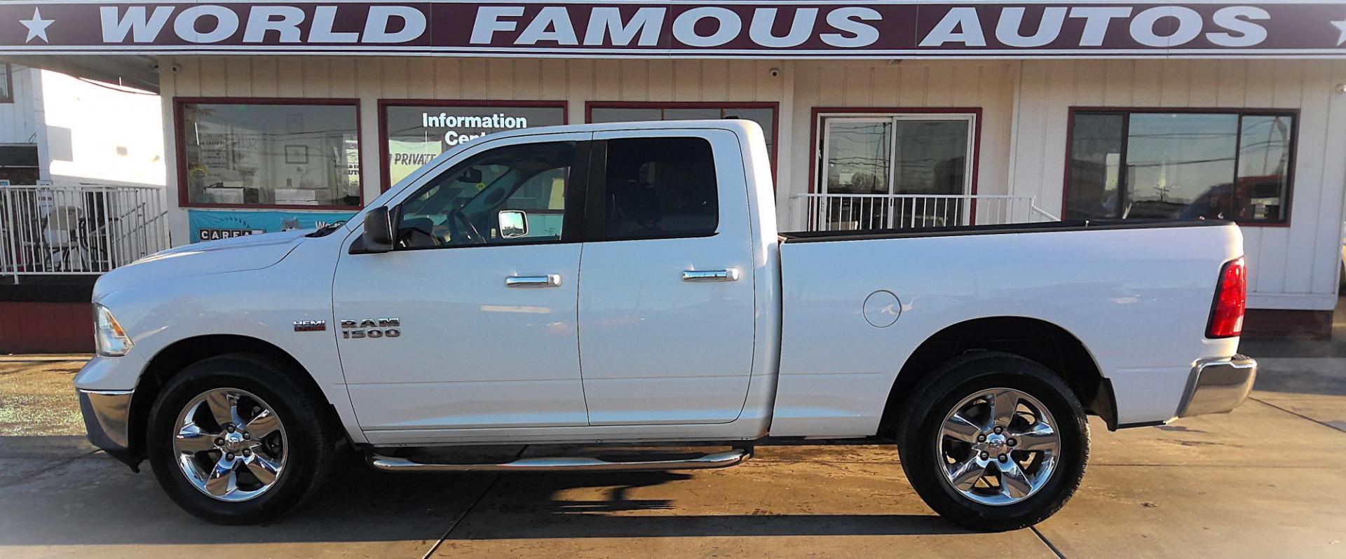2015 WHITE RAM 1500 SLT Quad Cab 4WD (1C6RR7GT6FS) with an 5.7L V8 OHV 16V engine, 6-Speed Automatic transmission, located at 502 S. Riverside Avenue, Medford, OR, 97501, (541) 773-3136, 42.322803, -122.867477 - Photo#0