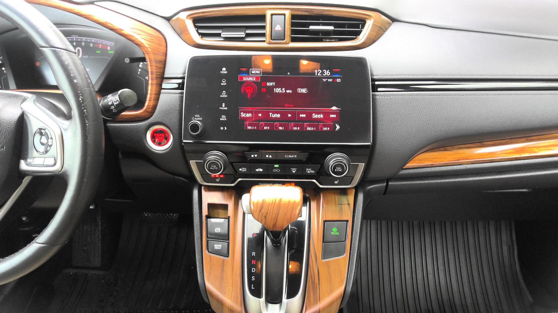 2019 RED Honda CR-V Touring AWD (5J6RW2H93KL) with an 1.5L L4 16V DOHC TURBO engine, CVT transmission, located at 502 S. Riverside Avenue, Medford, OR, 97501, (541) 773-3136, 42.322803, -122.867477 - Photo#13