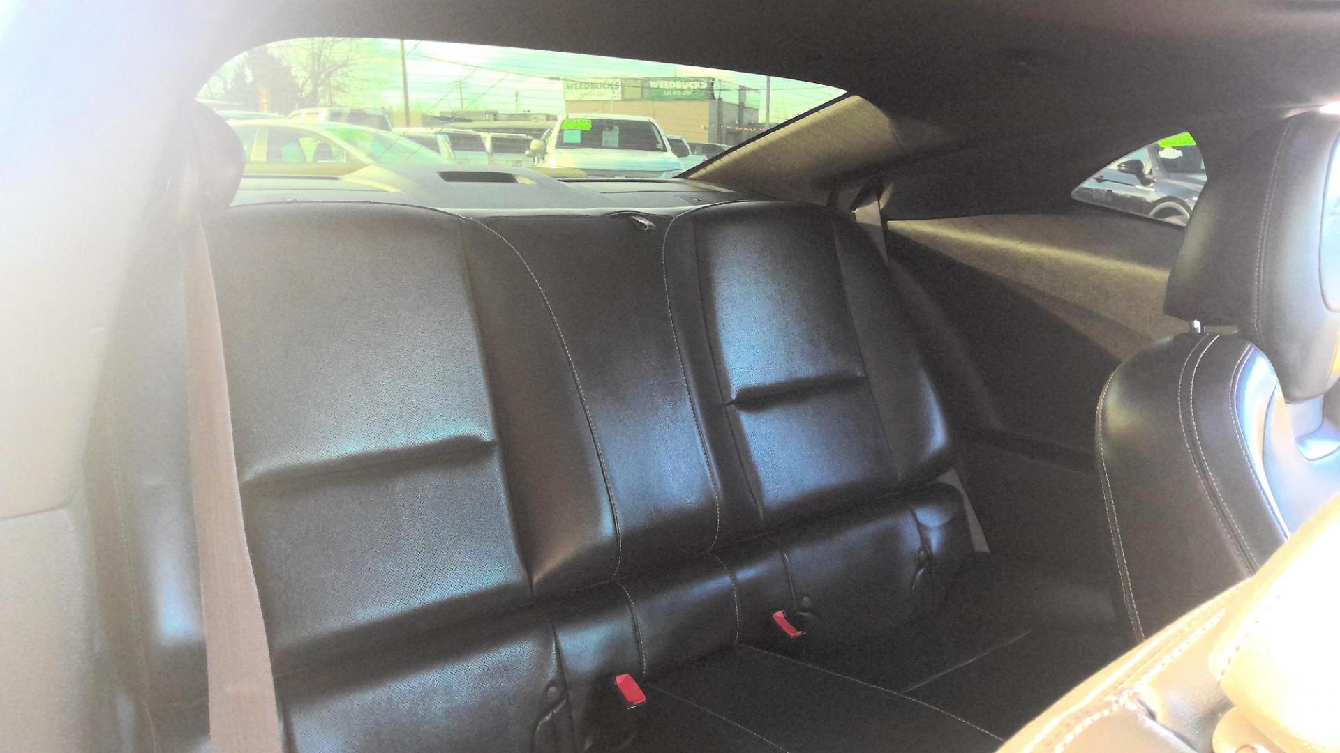 2011 YELLOW Chevrolet Camaro 2SS Coupe (2G1FK1EJ8B9) with an 6.2L V8 OHV 16V engine, 6-Speed Automatic transmission, located at 502 S. Riverside Avenue, Medford, OR, 97501, (541) 773-3136, 42.322803, -122.867477 - Photo#5