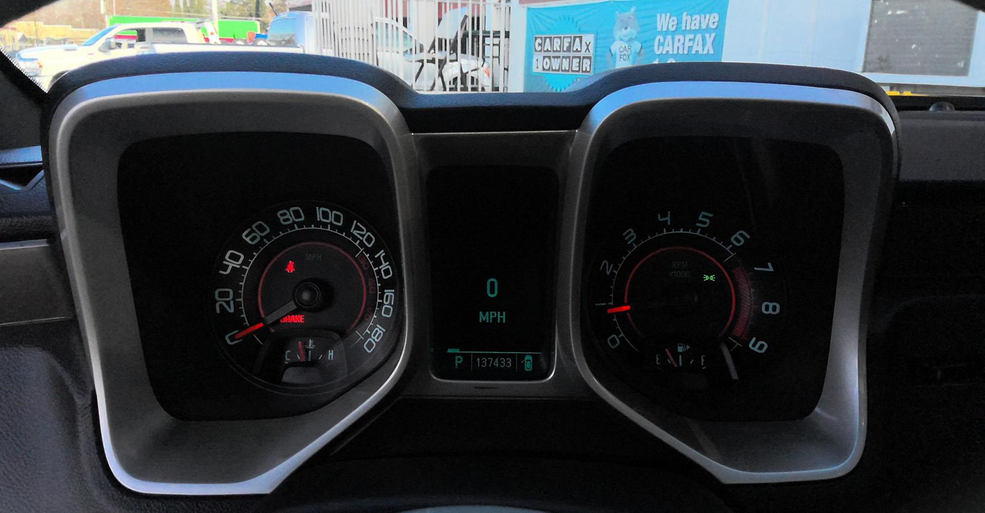 2011 YELLOW Chevrolet Camaro 2SS Coupe (2G1FK1EJ8B9) with an 6.2L V8 OHV 16V engine, 6-Speed Automatic transmission, located at 502 S. Riverside Avenue, Medford, OR, 97501, (541) 773-3136, 42.322803, -122.867477 - Photo#11