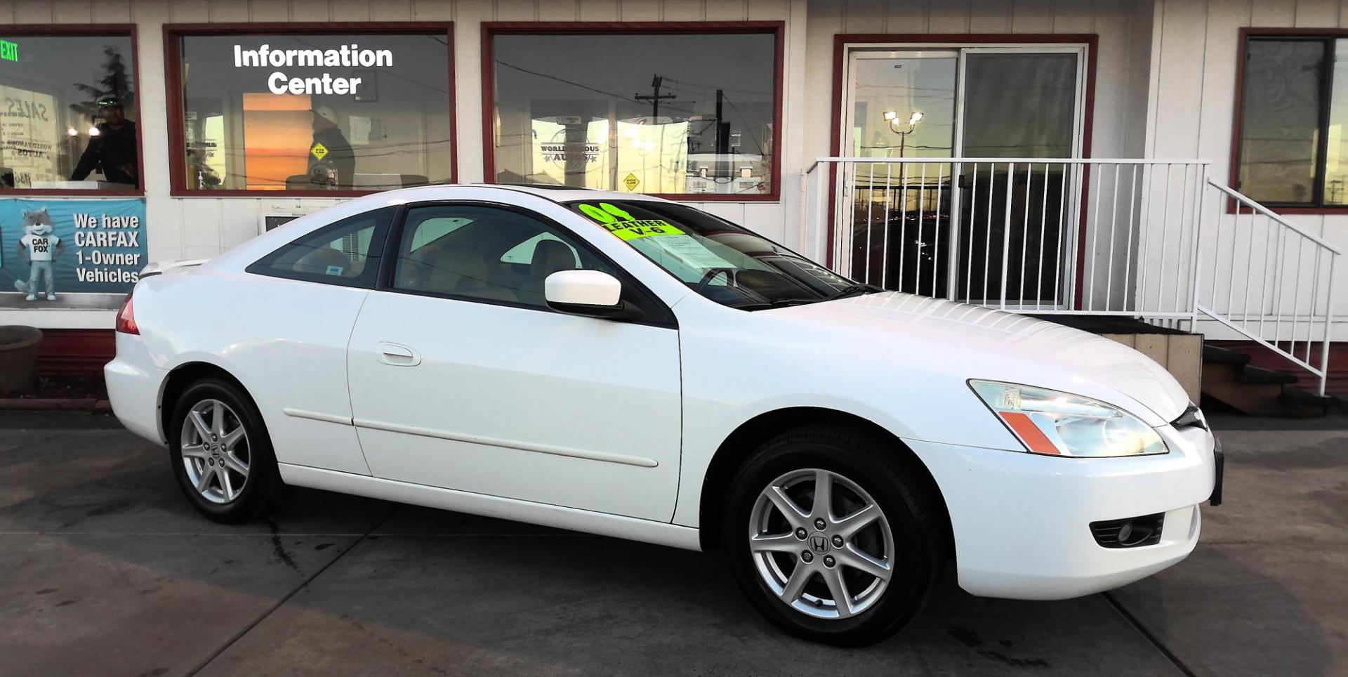 2004 WHITE Honda Accord EX V-6 Coupe AT with Navigation System and XM Radi (1HGCM82684A) with an 3.0L V6 SOHC 24V engine, 5-Speed Automatic Overdrive transmission, located at 502 S. Riverside Avenue, Medford, OR, 97501, (541) 773-3136, 42.322803, -122.867477 - Photo#1