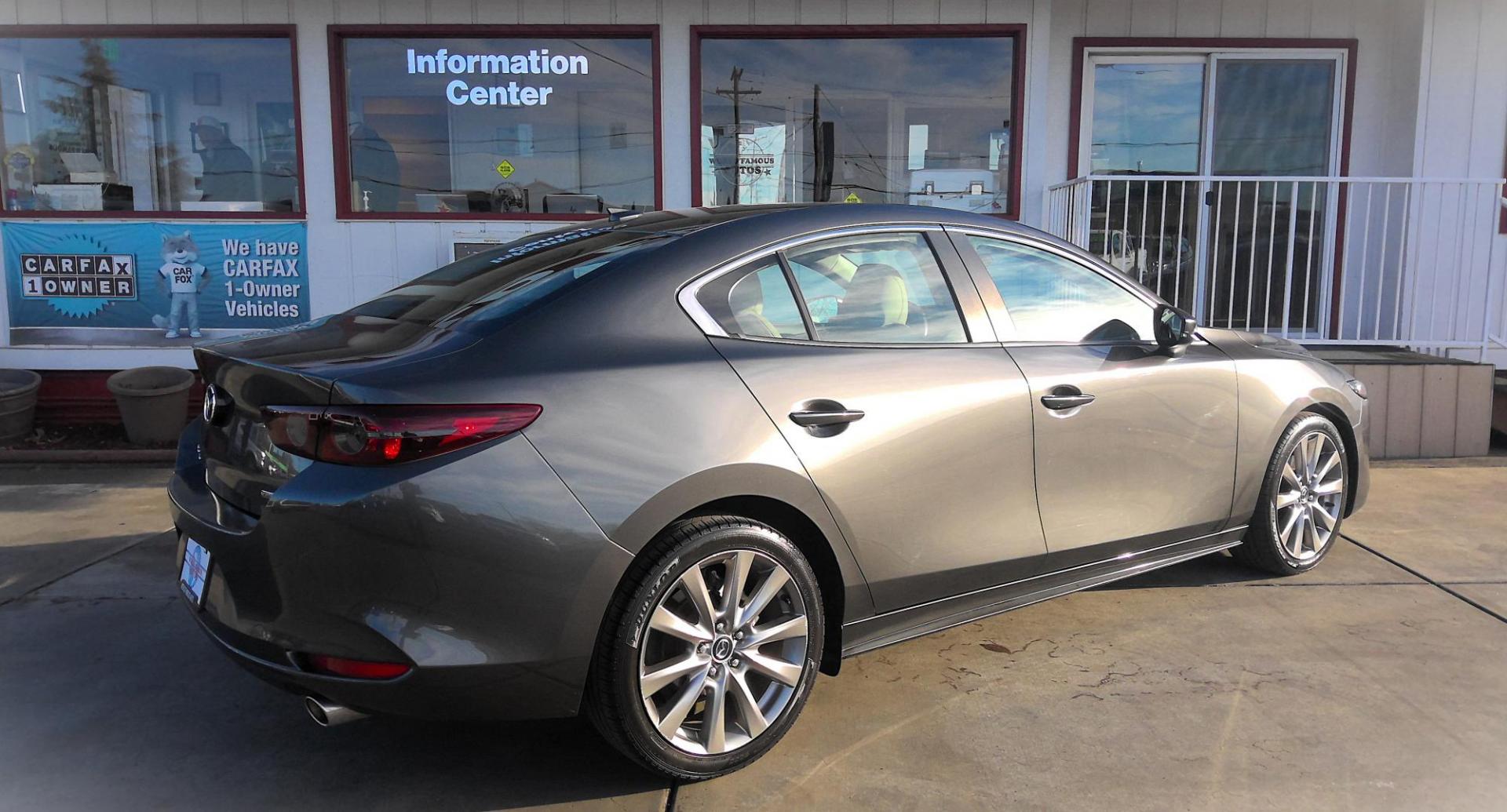 2020 GRAY Mazda MAZDA3 Preferred AWD (JM1BPBDM3L1) with an 2.5L L4 DOHC 16V engine, 6A transmission, located at 502 S. Riverside Avenue, Medford, OR, 97501, (541) 773-3136, 42.322803, -122.867477 - Photo#2