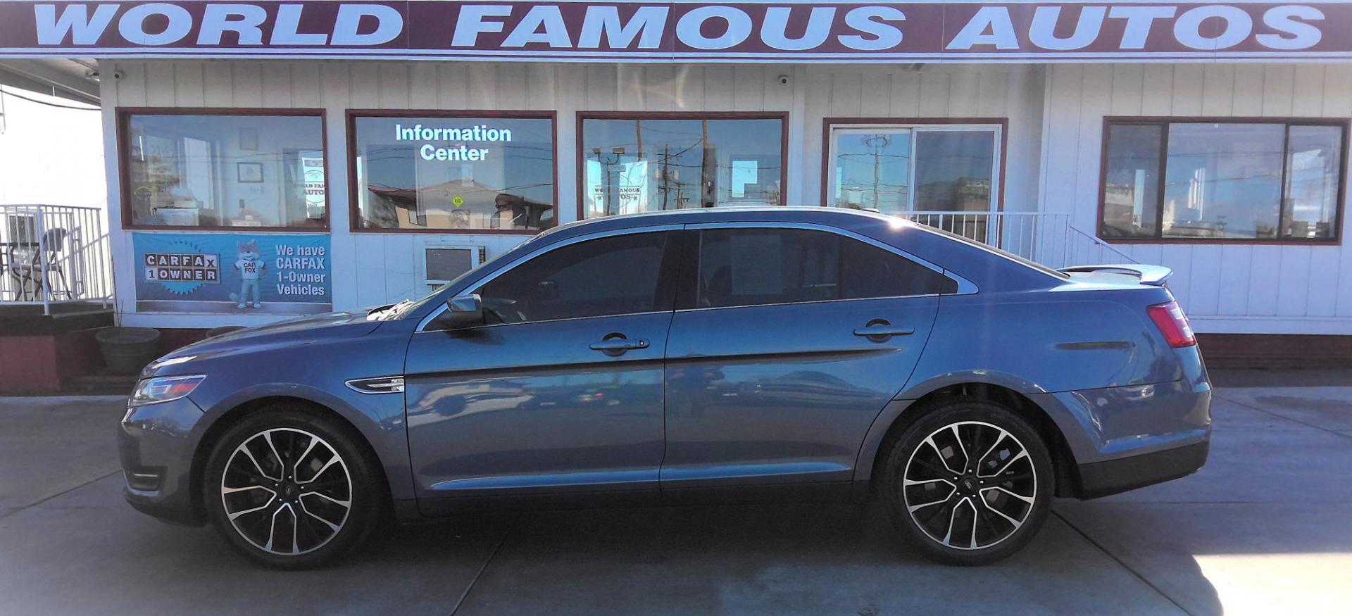2019 BLUE Ford Taurus SEL FWD (1FAHP2E88KG) with an 3.5L V6 DOHC 24V engine, 6A transmission, located at 502 S. Riverside Avenue, Medford, OR, 97501, (541) 773-3136, 42.322803, -122.867477 - Photo#0