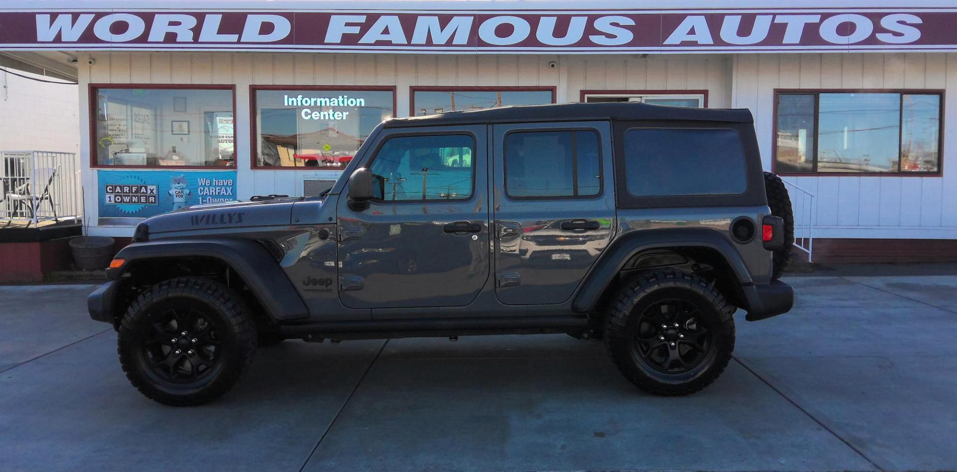 2020 GRAY Jeep Wrangler Unlimited Sport (1C4HJXDG3LW) with an 3.6L V6 DOHC 24V FFV engine, 6A transmission, located at 502 S. Riverside Avenue, Medford, OR, 97501, (541) 773-3136, 42.322803, -122.867477 - Photo#0
