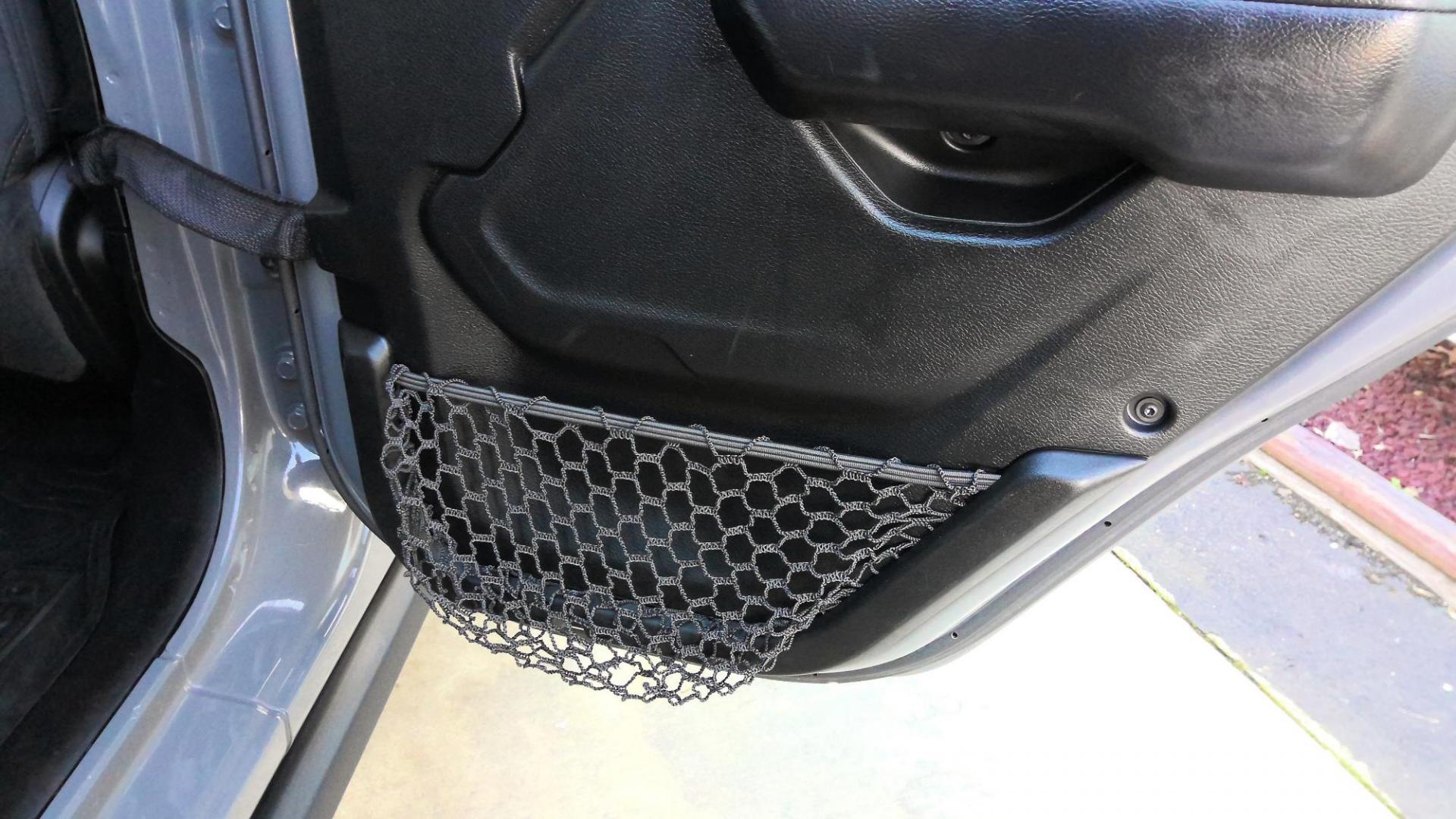 2020 GRAY Jeep Wrangler Unlimited Sport (1C4HJXDG3LW) with an 3.6L V6 DOHC 24V FFV engine, 6A transmission, located at 502 S. Riverside Avenue, Medford, OR, 97501, (541) 773-3136, 42.322803, -122.867477 - Photo#10