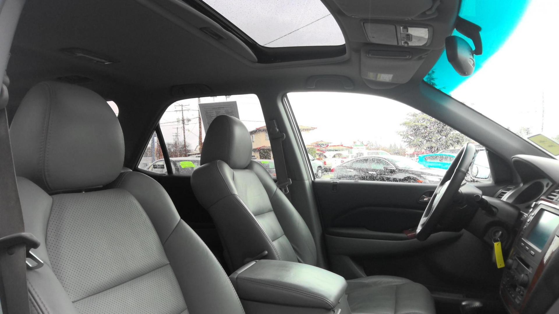 2003 SILVER Acura MDX Base (2HNYD18213H) with an 3.5L V6 SOHC 24V engine, 5-Speed Automatic Overdrive transmission, located at 502 S. Riverside Avenue, Medford, OR, 97501, (541) 773-3136, 42.322803, -122.867477 - Photo#10