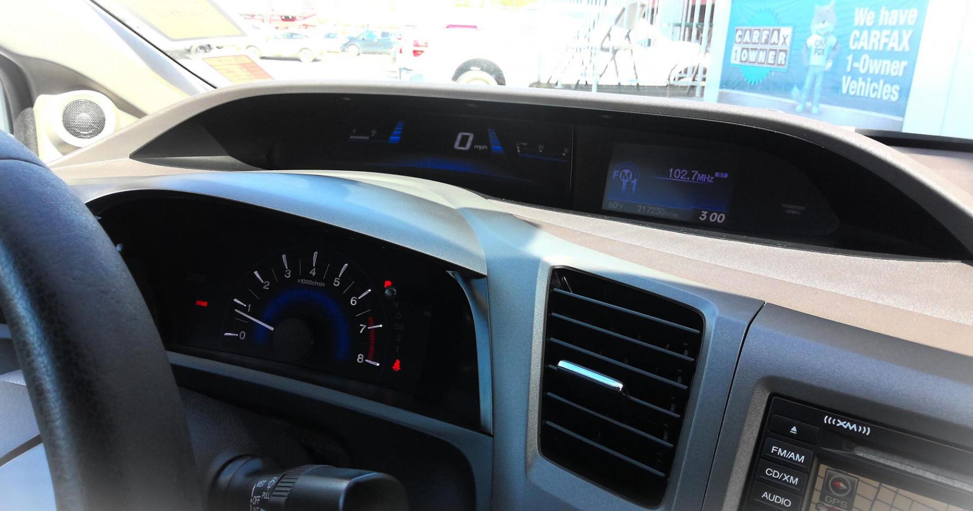 2012 BLUE Honda Civic EX-L Sedan 5-Speed AT (2HGFB2F90CH) with an 1.8L L4 SOHC 16V engine, 5-Speed Automatic transmission, located at 502 S. Riverside Avenue, Medford, OR, 97501, (541) 773-3136, 42.322803, -122.867477 - Photo#9