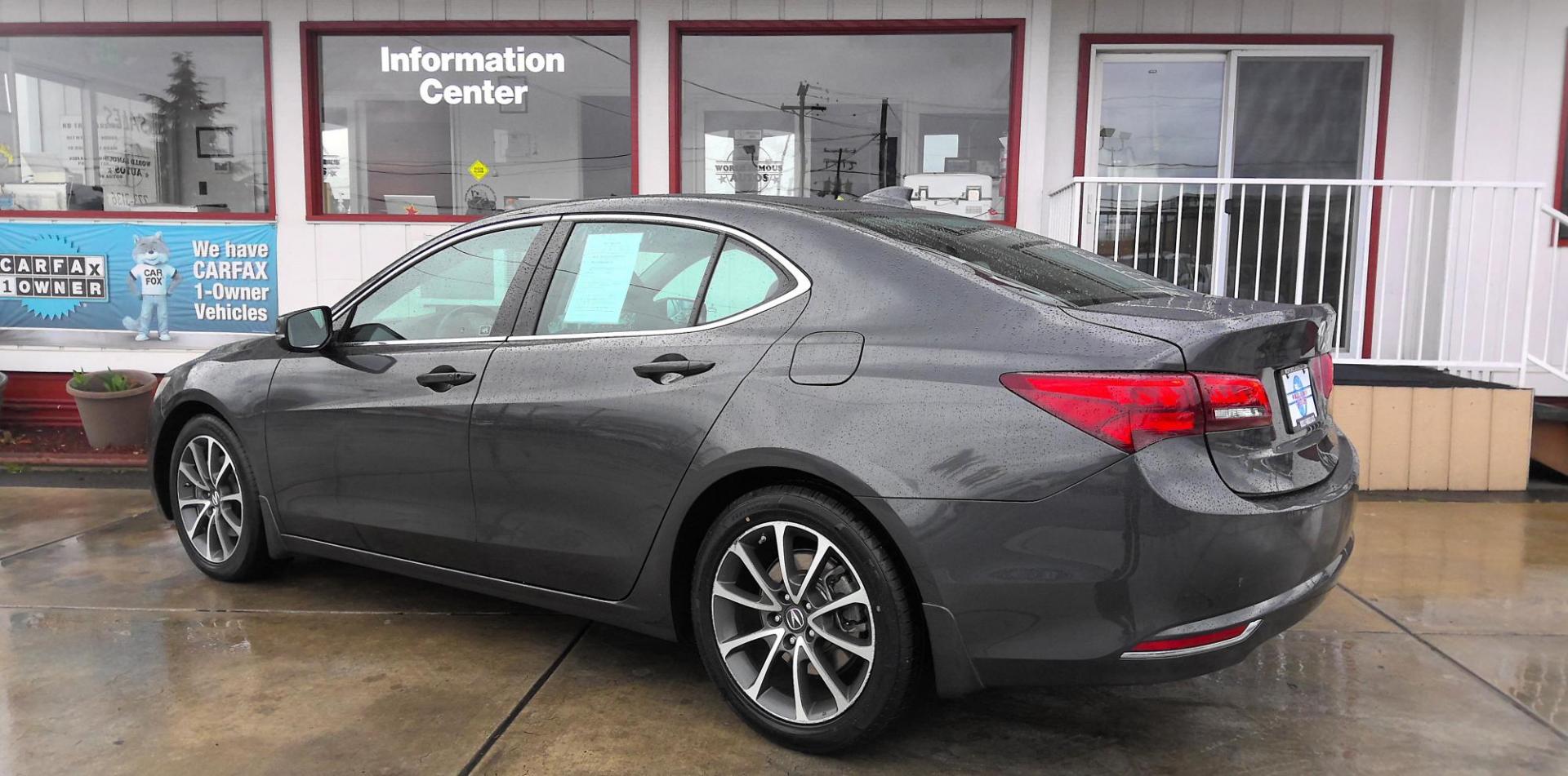 2015 GRAY Acura TLX 9-Spd AT w/Technology Package (19UUB2F50FA) with an 3.5L V6 SOHC 24V engine, 9-Speed Automatic transmission, located at 502 S. Riverside Avenue, Medford, OR, 97501, (541) 773-3136, 42.322803, -122.867477 - Photo#2