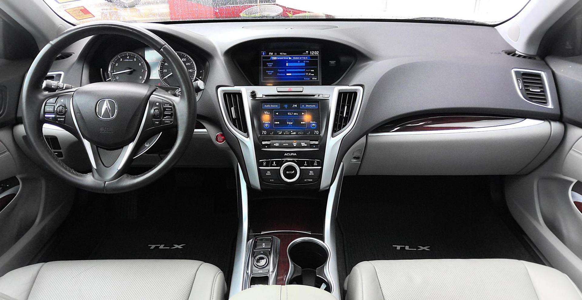 2015 GRAY Acura TLX 9-Spd AT w/Technology Package (19UUB2F50FA) with an 3.5L V6 SOHC 24V engine, 9-Speed Automatic transmission, located at 502 S. Riverside Avenue, Medford, OR, 97501, (541) 773-3136, 42.322803, -122.867477 - Photo#8