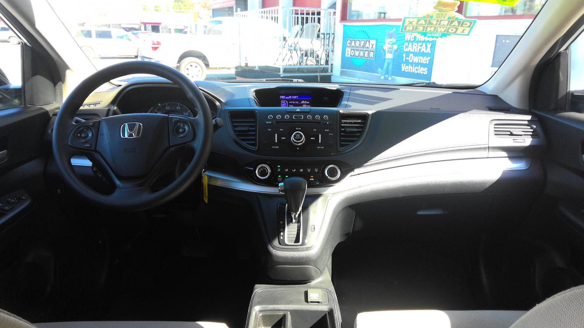 2016 WHITE Honda CR-V SE 4WD (5J6RM4H42GL) with an 2.4L L4 DOHC 16V engine, CVT transmission, located at 502 S. Riverside Avenue, Medford, OR, 97501, (541) 773-3136, 42.322803, -122.867477 - Photo#7