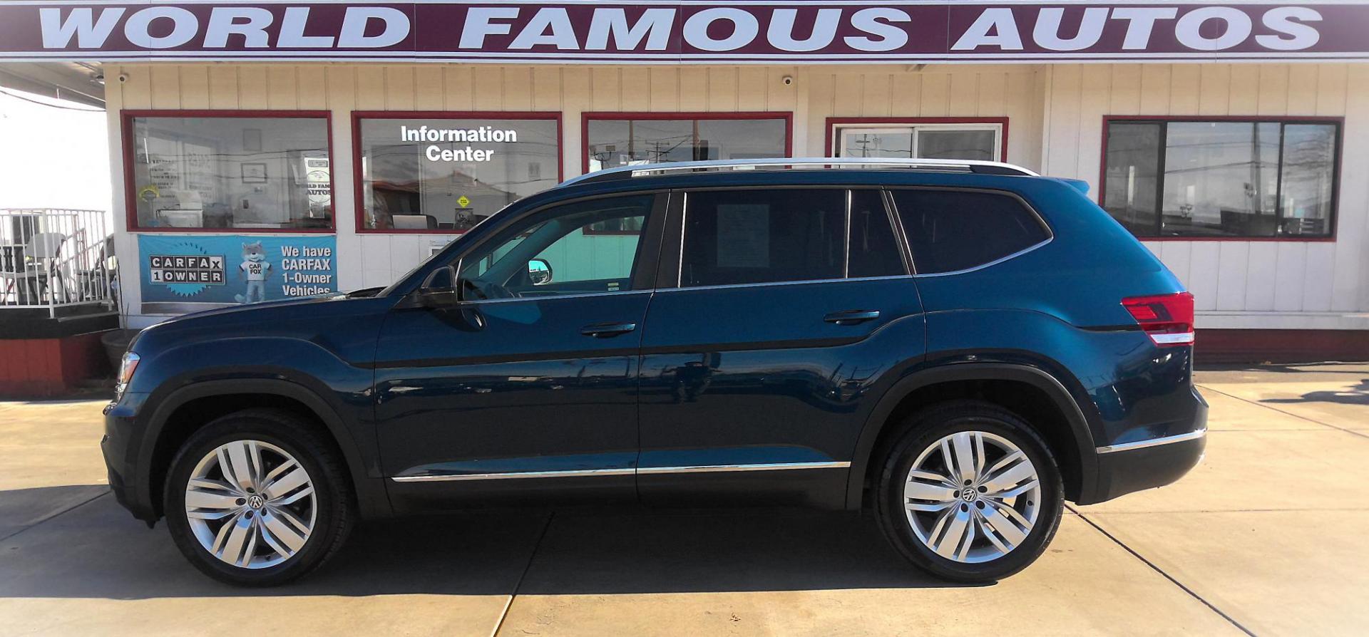 2020 BLUE Volkswagen Atlas V6 SEL 4MOTION (1V2MR2CA7LC) with an 3.6L V6 DOHC 24V engine, 8A transmission, located at 502 S. Riverside Avenue, Medford, OR, 97501, (541) 773-3136, 42.322803, -122.867477 - Photo#0