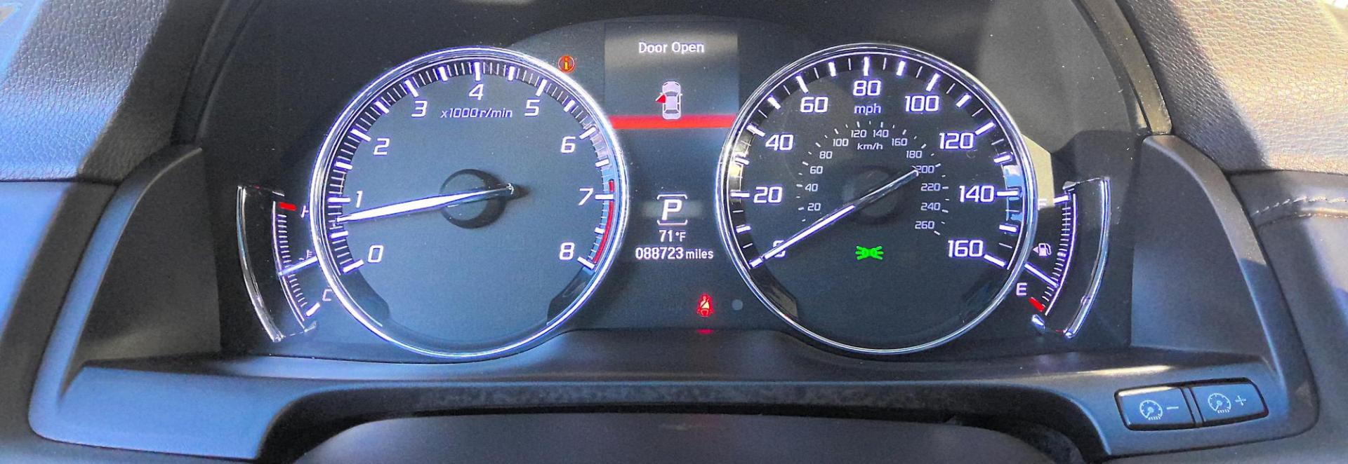 2014 GRAY Acura RLX 6-Spd AT w/Krell Audio Package (JH4KC1F78EC) with an 3.5L V6 SOHC 24V engine, 6-Speed Automatic transmission, located at 502 S. Riverside Avenue, Medford, OR, 97501, (541) 773-3136, 42.322803, -122.867477 - Photo#12