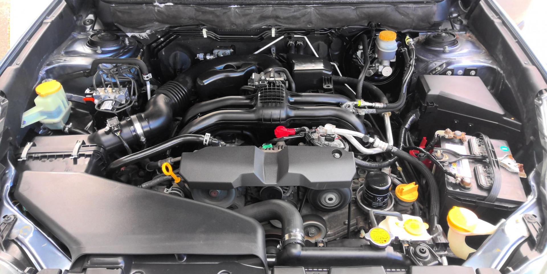 2014 BLUE Subaru Outback 2.5I Premium (4S4BRBCCXE3) with an 2.5L H4 DOHC 16V engine, located at 502 S. Riverside Avenue, Medford, OR, 97501, (541) 773-3136, 42.322803, -122.867477 - Photo#8