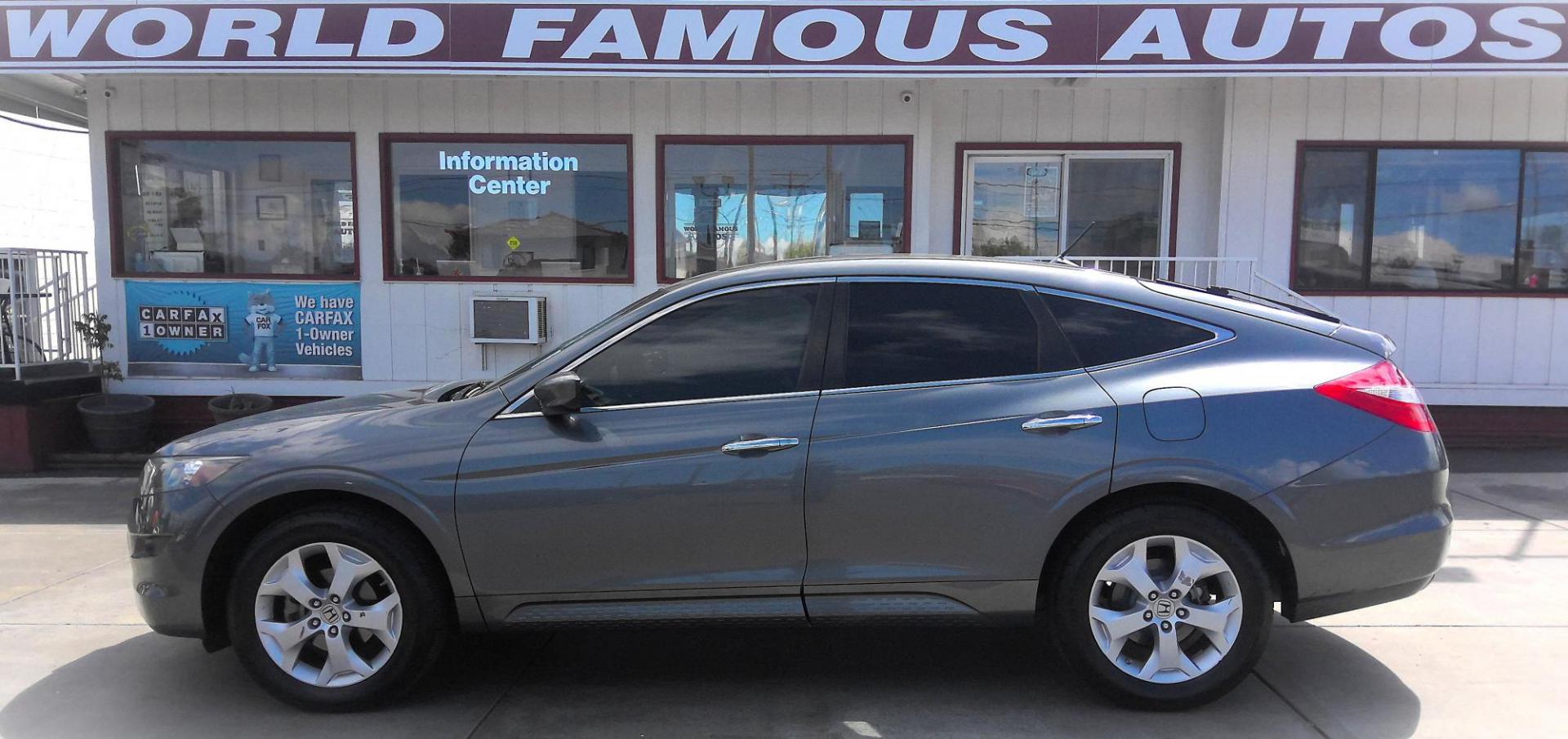 2010 GRAY Honda Accord Crosstour EX-L 4WD 5-Spd AT (5J6TF2H5XAL) with an 3.5L V6 SOHC 24V engine, 5-Speed Automatic transmission, located at 502 S. Riverside Avenue, Medford, OR, 97501, (541) 773-3136, 42.322803, -122.867477 - Photo#0
