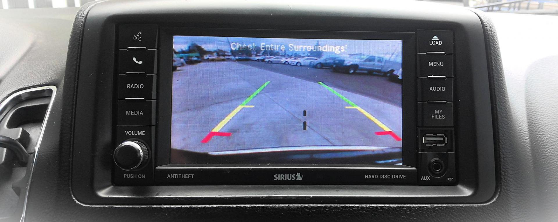 2016 GRAY Dodge Grand Caravan SXT (2C4RDGCG4GR) with an 3.6L V6 DOHC 24V engine, 6A transmission, located at 502 S. Riverside Avenue, Medford, OR, 97501, (541) 773-3136, 42.322803, -122.867477 - Photo#14