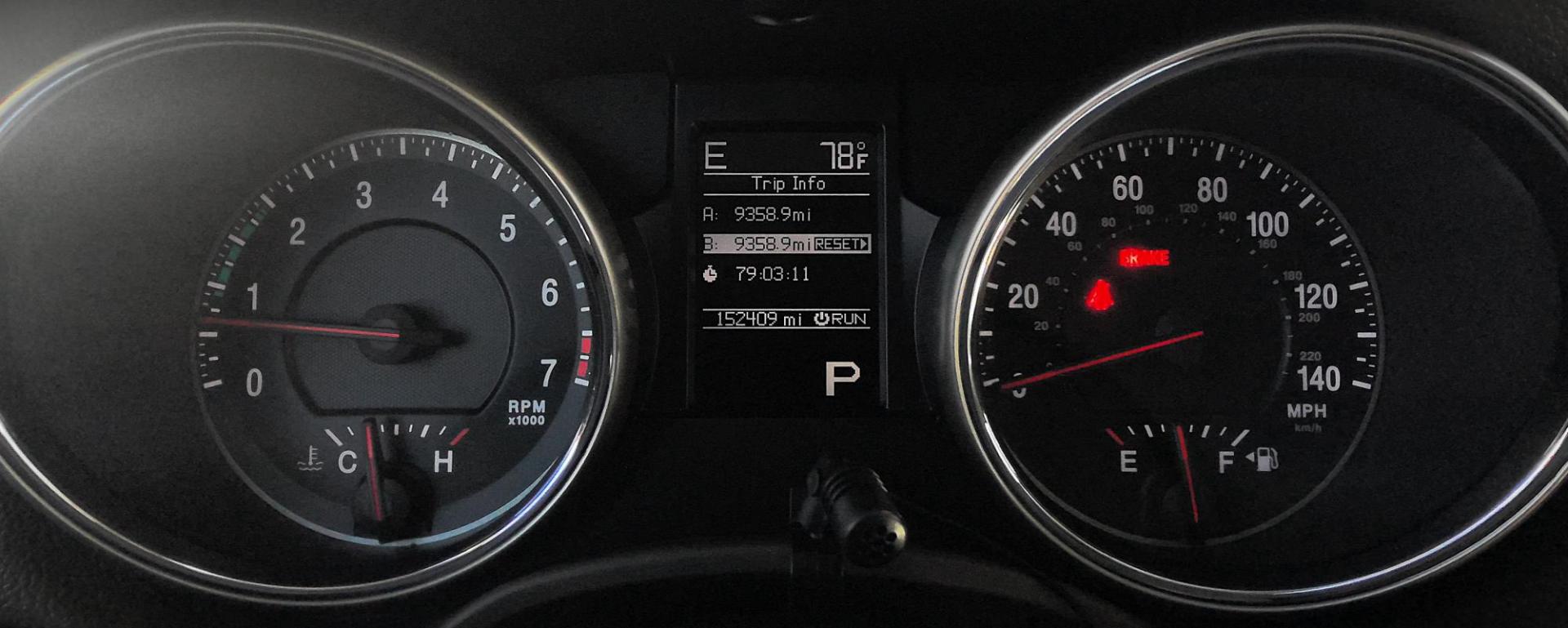 2013 RED Jeep Grand Cherokee Laredo 4WD (1C4RJFAG0DC) with an 3.6L V6 DOHC 24V engine, 5-Speed Automatic transmission, located at 502 S. Riverside Avenue, Medford, OR, 97501, (541) 773-3136, 42.322803, -122.867477 - Photo#8