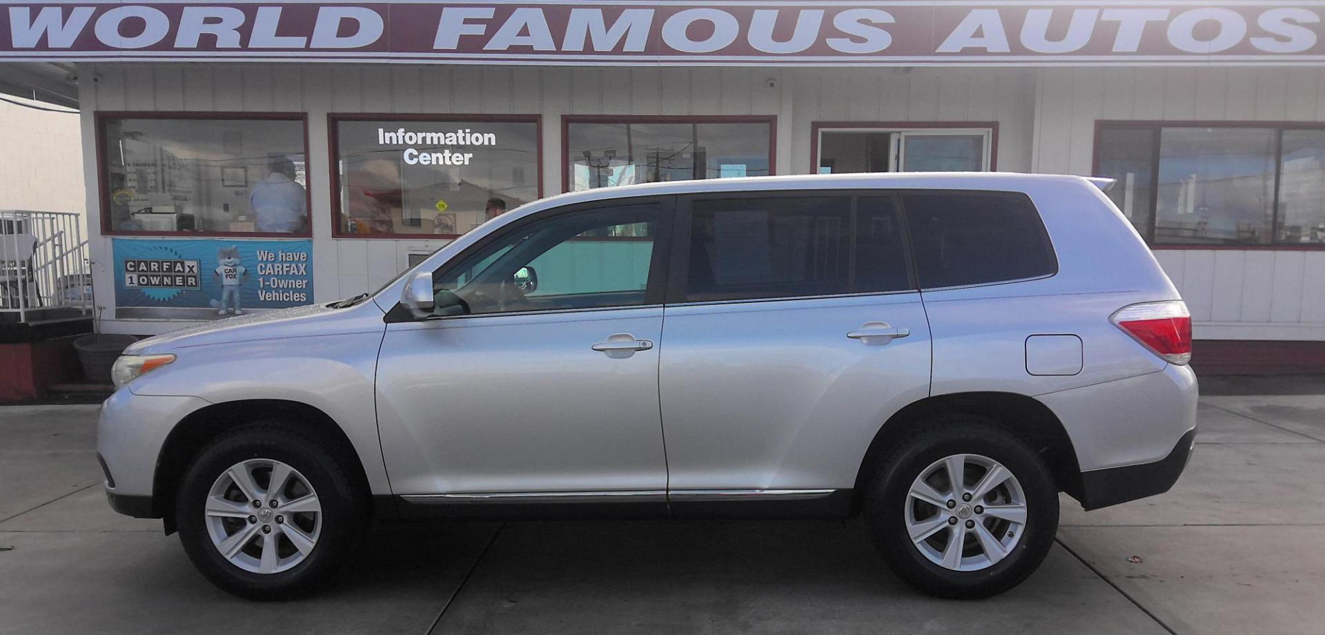 2013 Toyota Highlander Base