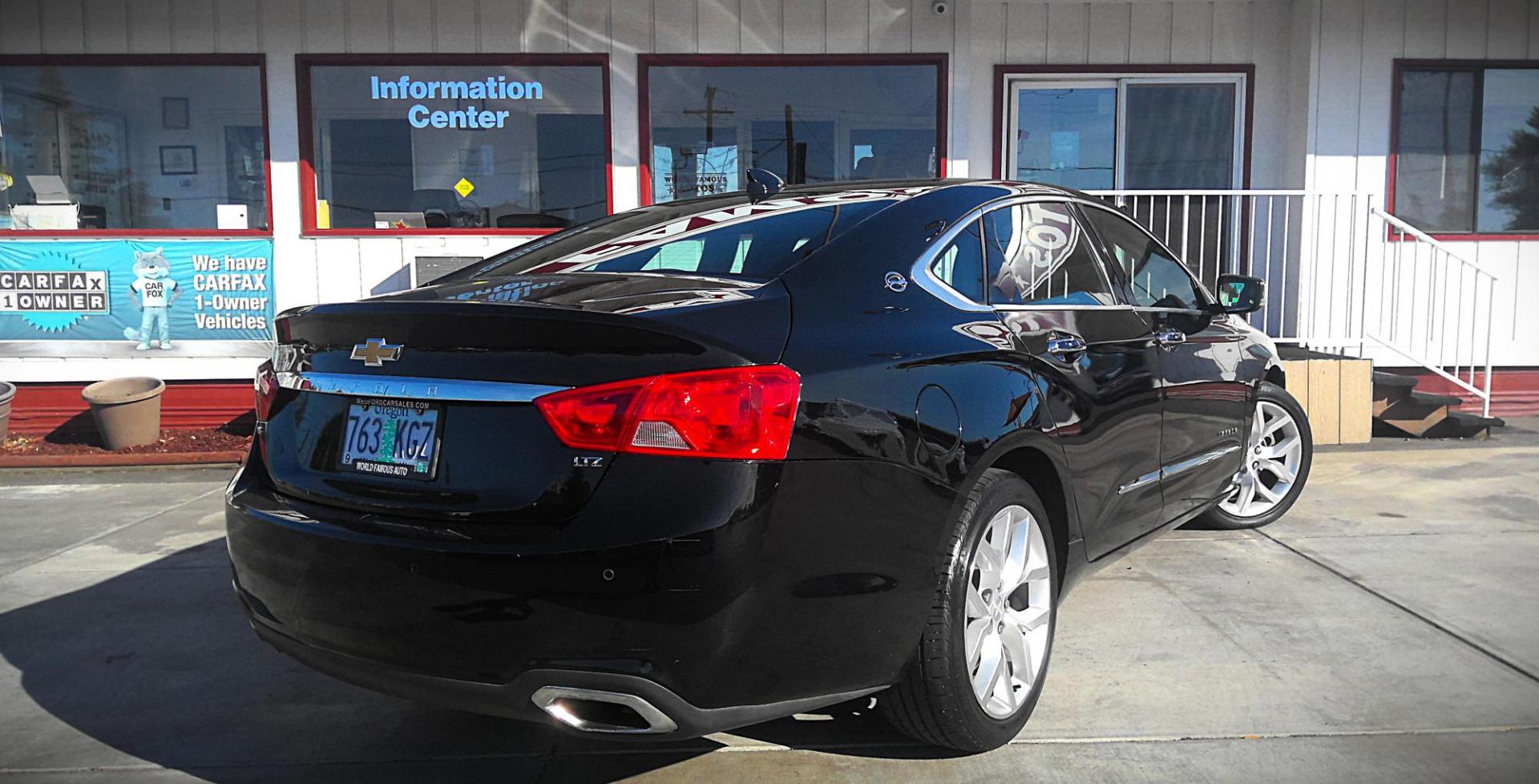 2016 BLACK Chevrolet Impala LTZ (2G1145S37G9) with an 3.6L V6 DOHC 24V engine, 6A transmission, located at 502 S. Riverside Avenue, Medford, OR, 97501, (541) 773-3136, 42.322803, -122.867477 - Photo#2