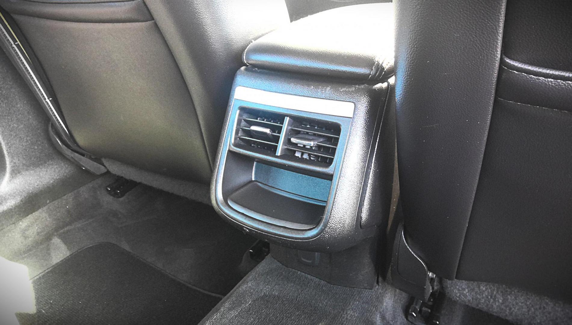 2016 BLACK Chevrolet Impala LTZ (2G1145S37G9) with an 3.6L V6 DOHC 24V engine, 6A transmission, located at 502 S. Riverside Avenue, Medford, OR, 97501, (541) 773-3136, 42.322803, -122.867477 - Photo#6