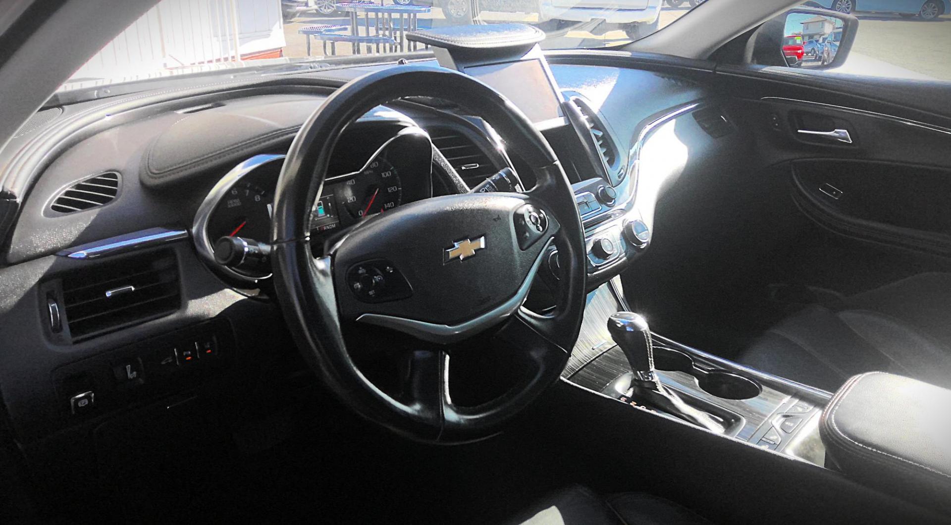 2016 BLACK Chevrolet Impala LTZ (2G1145S37G9) with an 3.6L V6 DOHC 24V engine, 6A transmission, located at 502 S. Riverside Avenue, Medford, OR, 97501, (541) 773-3136, 42.322803, -122.867477 - Photo#8