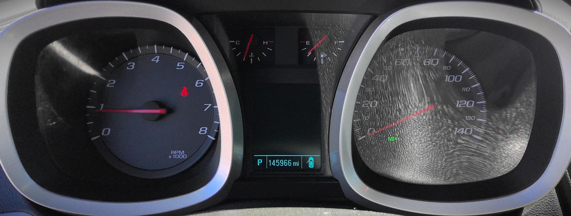 2013 WHITE Chevrolet Equinox LS 2WD (1GNALBEK5DZ) with an 2.4L L4 DOHC 16V engine, 6-Speed Automatic transmission, located at 502 S. Riverside Avenue, Medford, OR, 97501, (541) 773-3136, 42.322803, -122.867477 - Photo#8