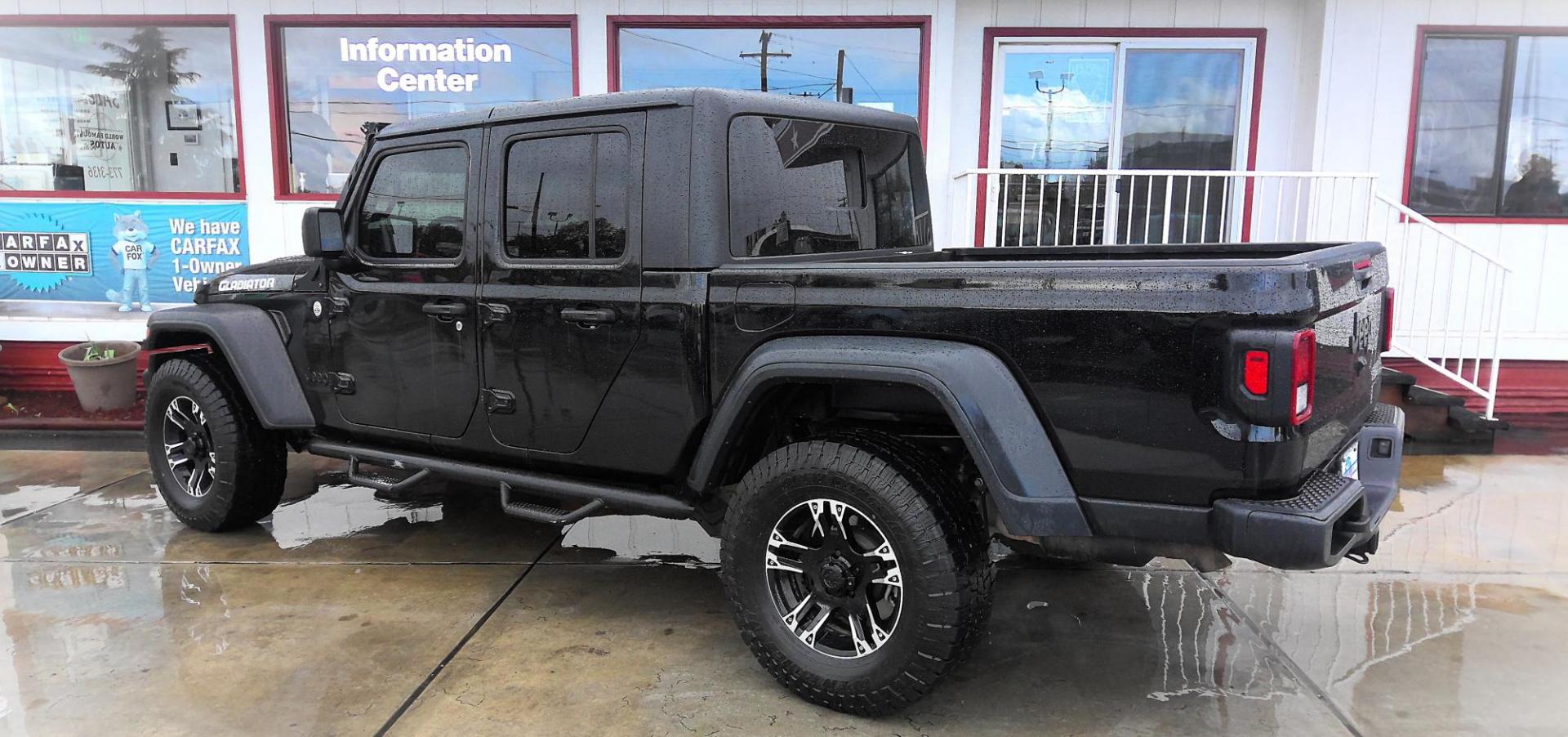 2020 BLACK Jeep Gladiator Sport (1C6HJTAG8LL) with an 3.6L V6 DOHC 24V engine, 6M transmission, located at 502 S. Riverside Avenue, Medford, OR, 97501, (541) 773-3136, 42.322803, -122.867477 - Photo#2