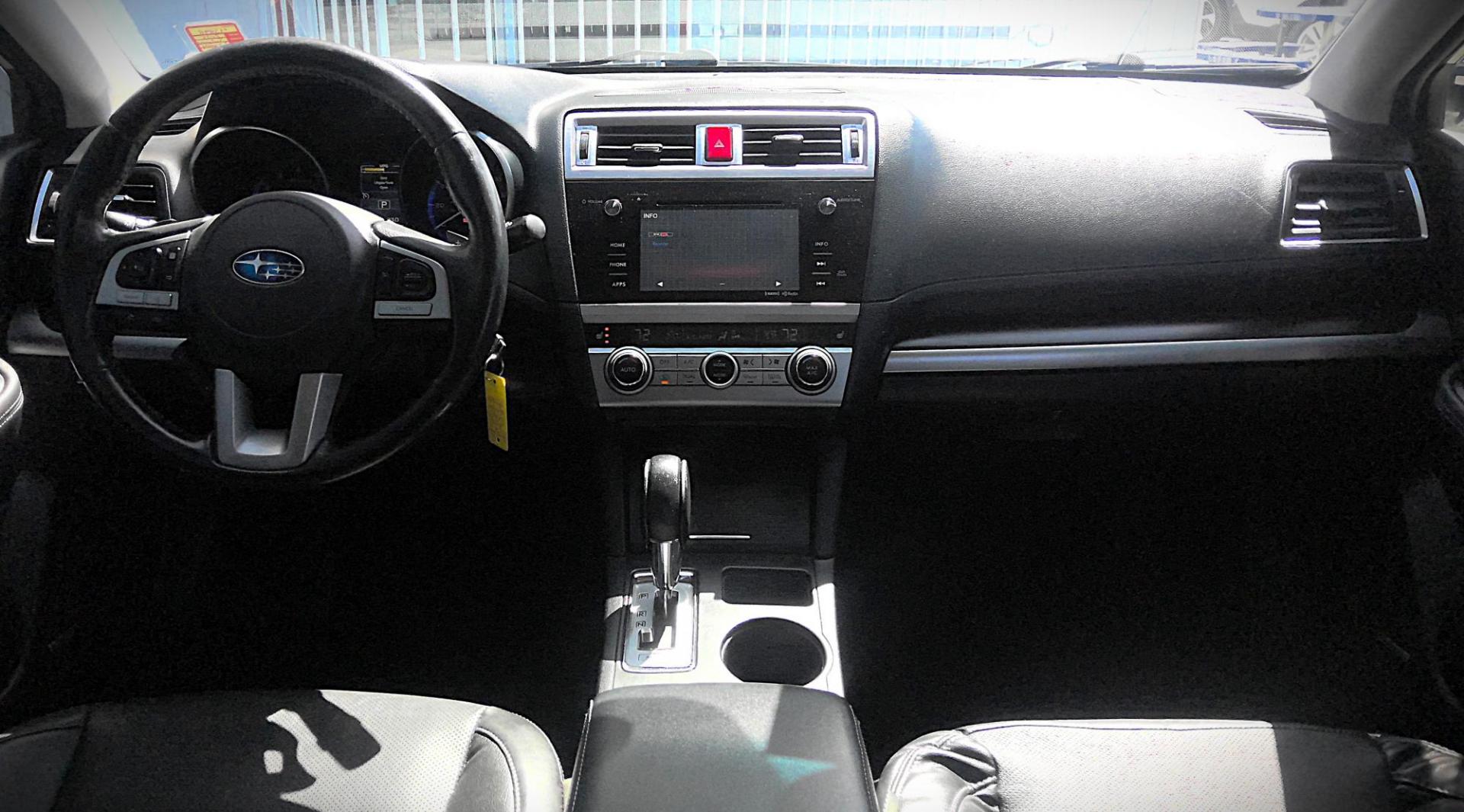 2015 WHITE Subaru Legacy 2.5i Limited (4S3BNAJ65F3) with an 2.5L H4 SOHC 16V engine, 6-Speed Automatic transmission, located at 502 S. Riverside Avenue, Medford, OR, 97501, (541) 773-3136, 42.322803, -122.867477 - Photo#7