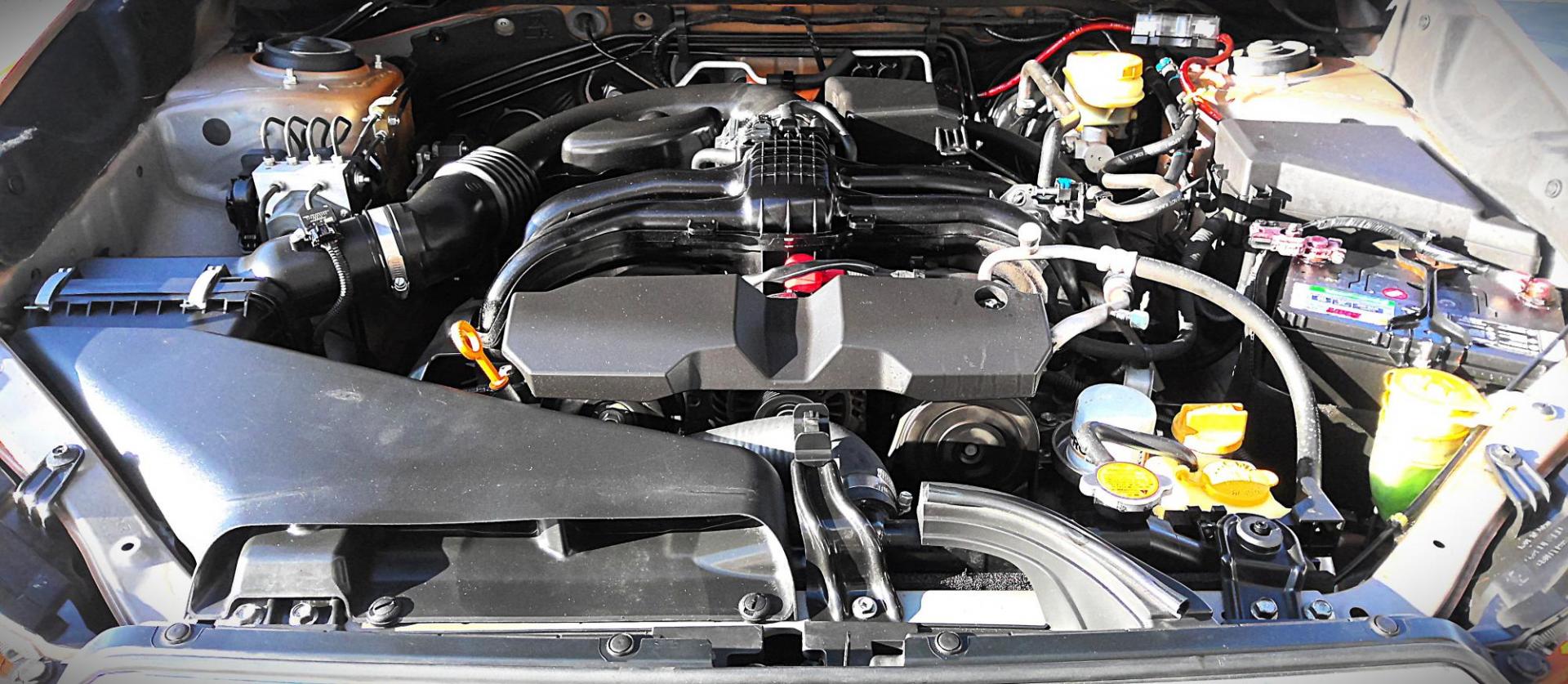 2014 ORANGE Subaru XV Crosstrek 2.0 Limited (JF2GPAKC3E8) with an 2.0L L4 DOHC 16V engine, Continuously Variable Transmission transmission, located at 502 S. Riverside Avenue, Medford, OR, 97501, (541) 773-3136, 42.322803, -122.867477 - Photo#10