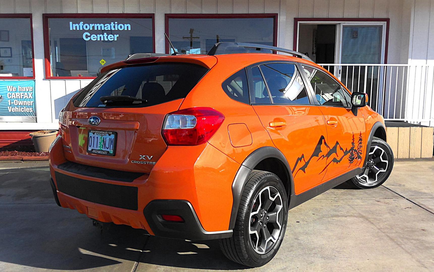2014 ORANGE Subaru XV Crosstrek 2.0 Limited (JF2GPAKC3E8) with an 2.0L L4 DOHC 16V engine, Continuously Variable Transmission transmission, located at 502 S. Riverside Avenue, Medford, OR, 97501, (541) 773-3136, 42.322803, -122.867477 - Photo#2