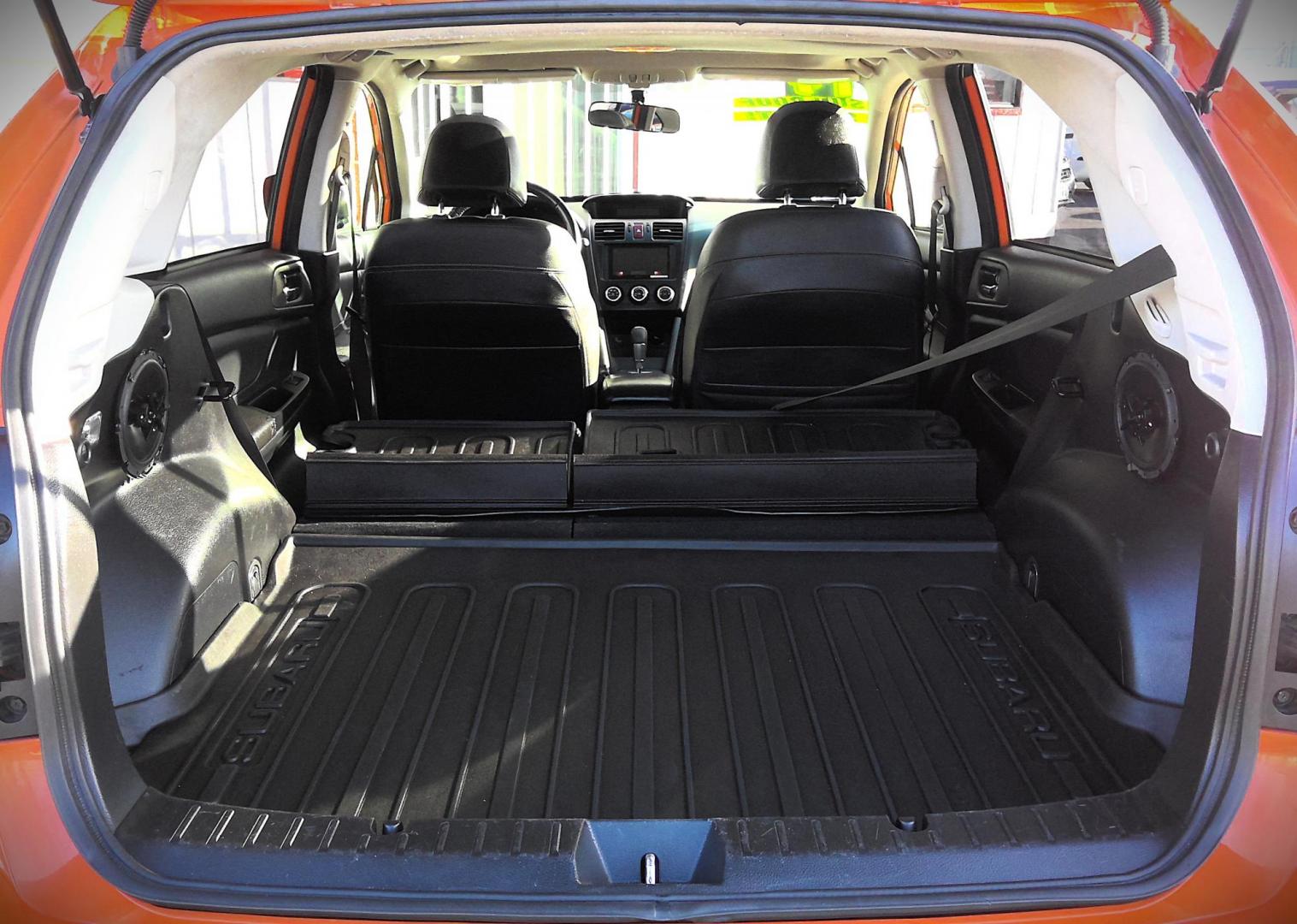 2014 ORANGE Subaru XV Crosstrek 2.0 Limited (JF2GPAKC3E8) with an 2.0L L4 DOHC 16V engine, Continuously Variable Transmission transmission, located at 502 S. Riverside Avenue, Medford, OR, 97501, (541) 773-3136, 42.322803, -122.867477 - Photo#4