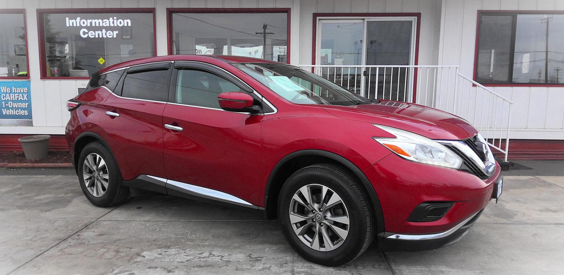 2016 BURGANDY Nissan Murano Platinum AWD (5N1AZ2MH0GN) with an 3.5L V6 DOHC 24V engine, CVT transmission, located at 502 S. Riverside Avenue, Medford, OR, 97501, (541) 773-3136, 42.322803, -122.867477 - Photo#1